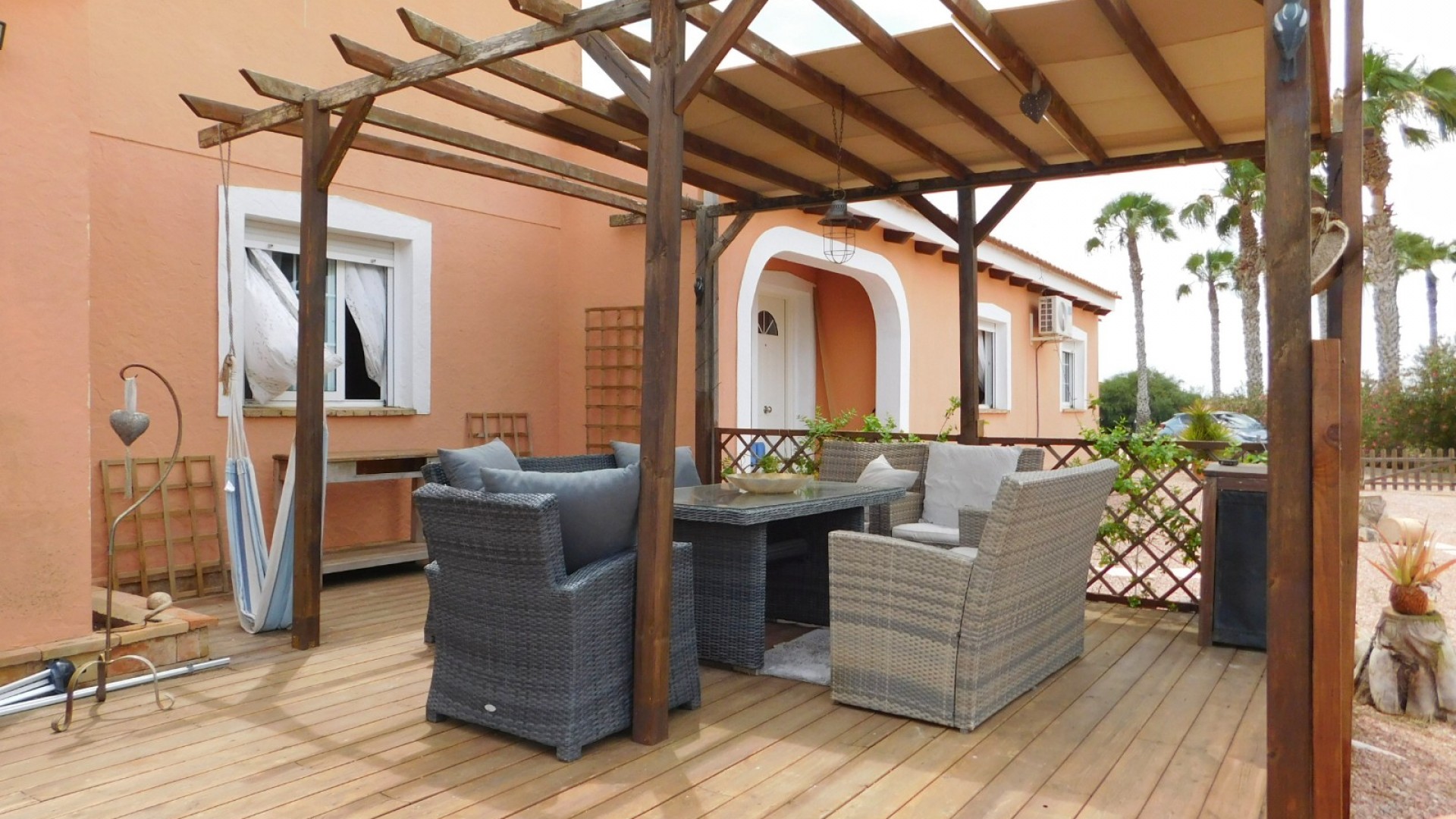 Herverkoop - Vrijstaande Villa -
Dolores