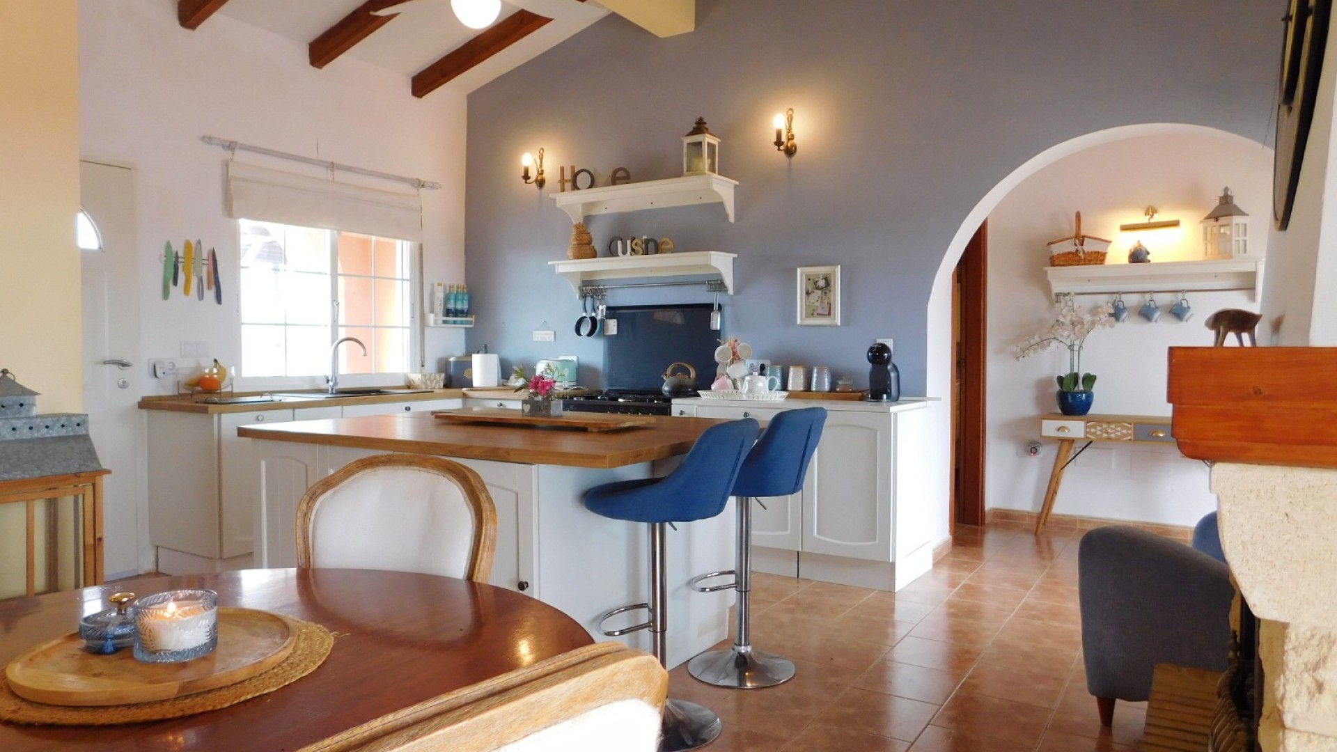 Herverkoop - Vrijstaande Villa -
Dolores