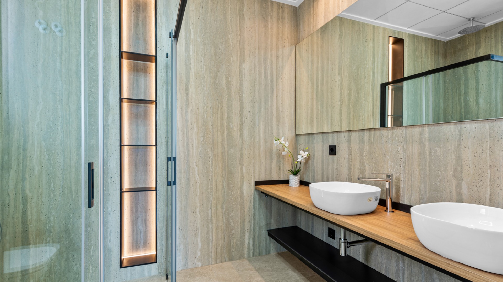 Herverkoop - Vrijstaande Villa -
El Campello - El Amerador