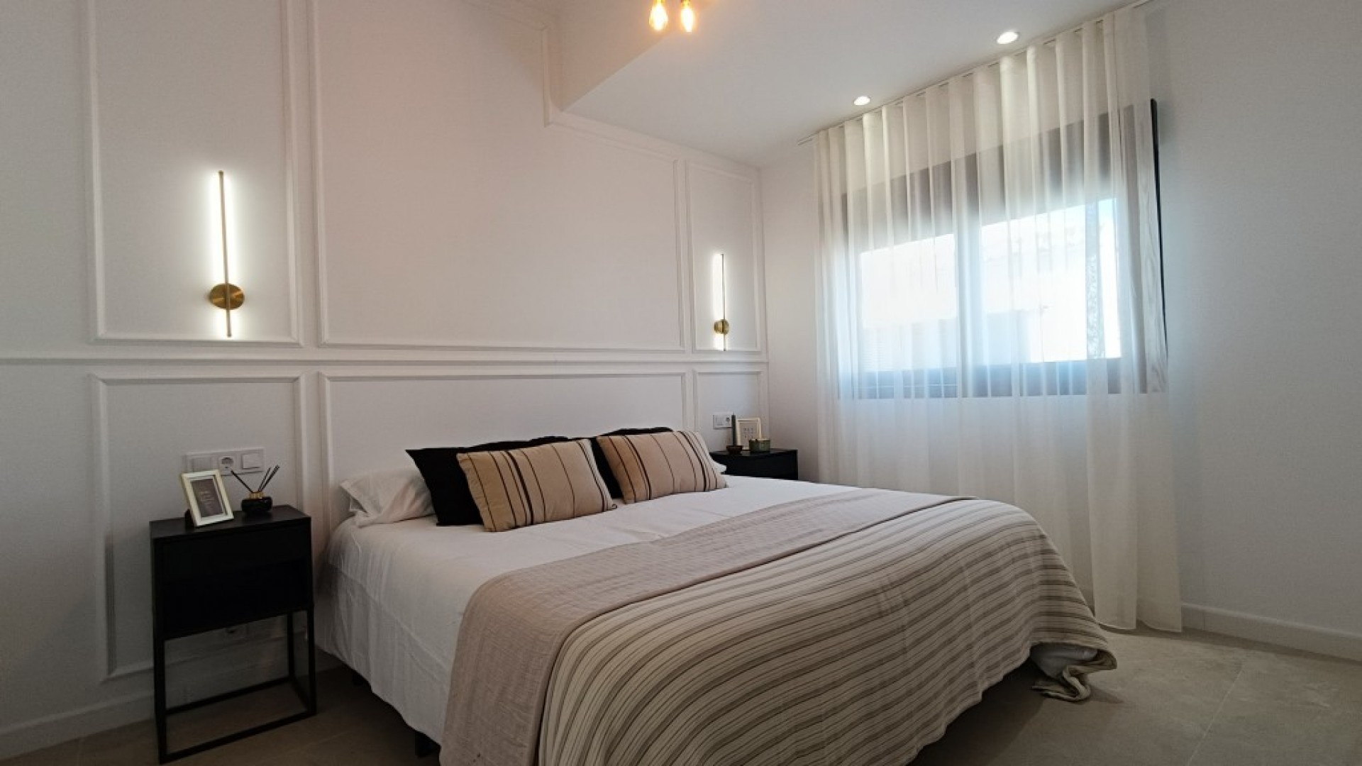 Herverkoop - Vrijstaande Villa -
El Chaparral