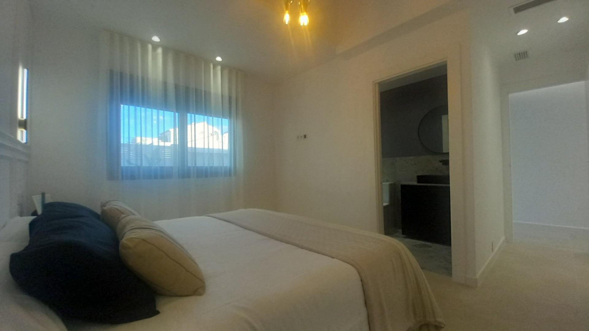 Herverkoop - Vrijstaande Villa -
El Chaparral