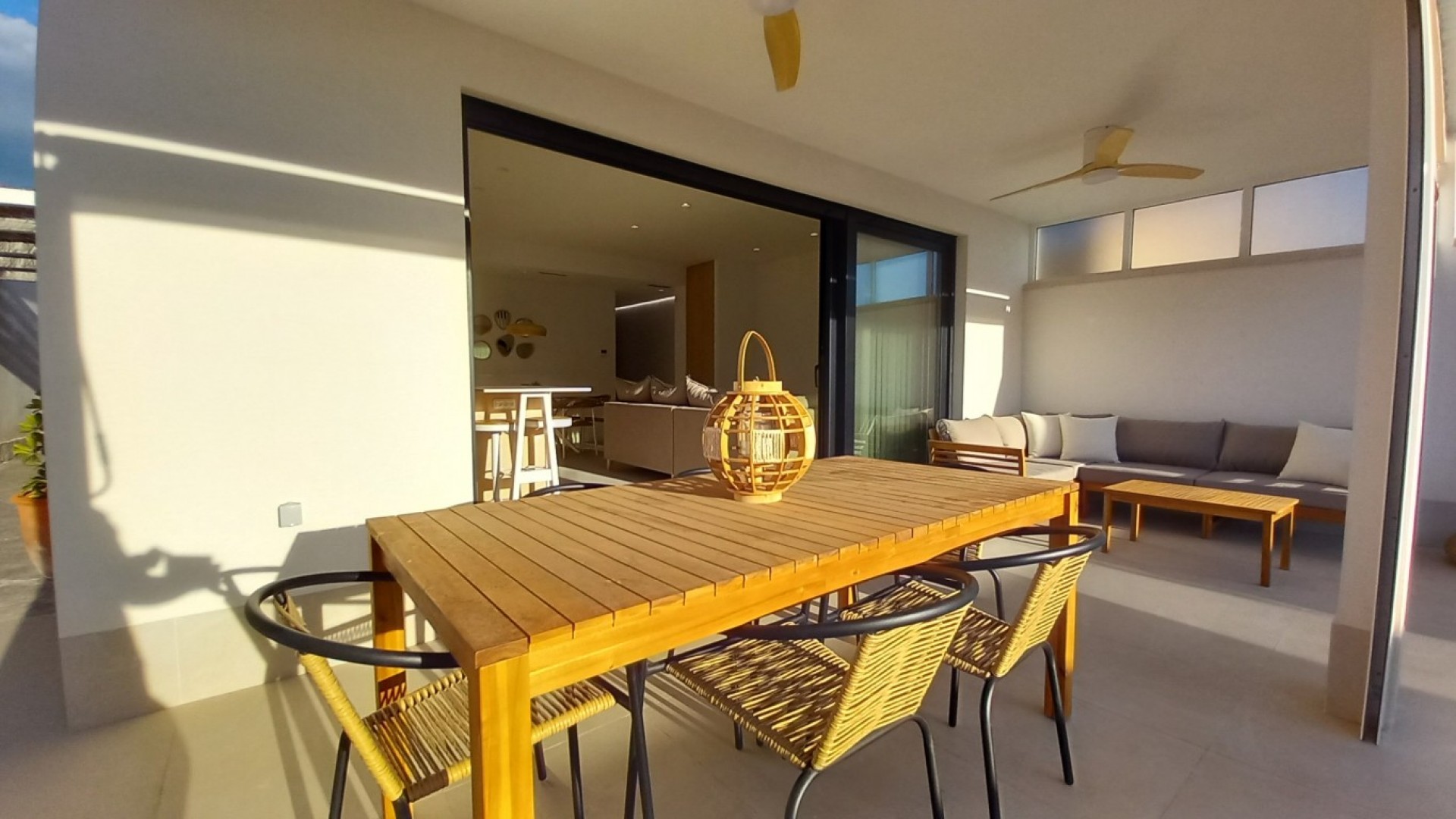 Herverkoop - Vrijstaande Villa -
El Chaparral