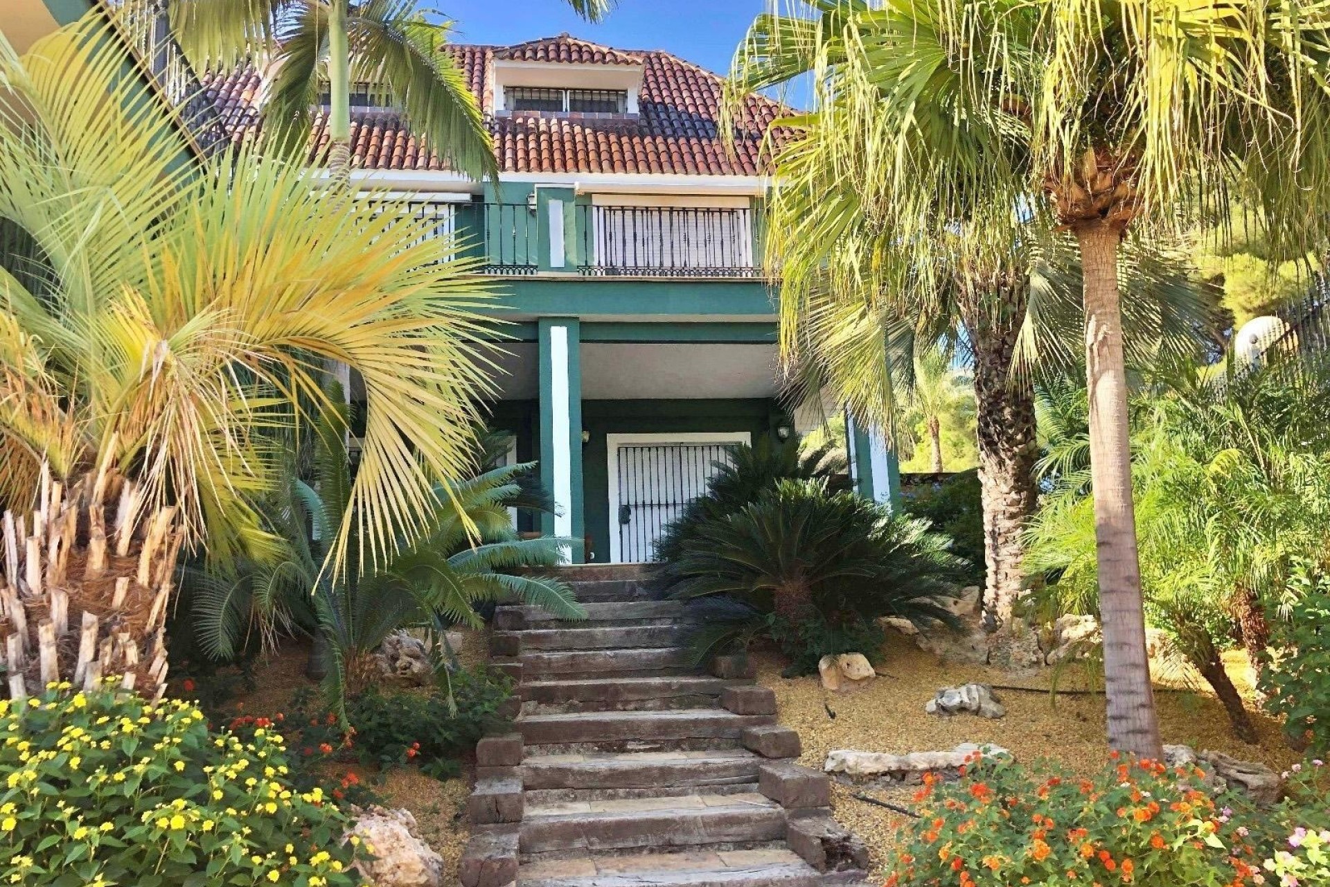 Herverkoop - Vrijstaande Villa -
El Palmar