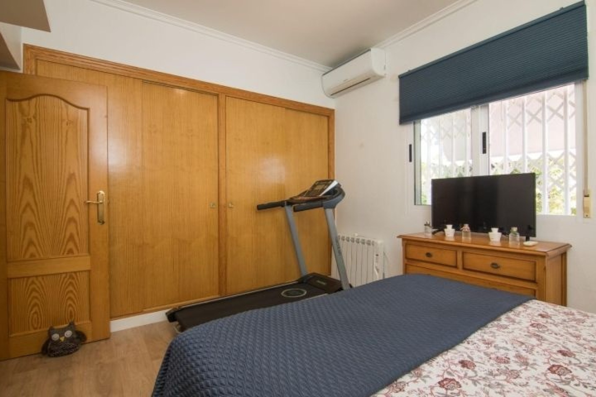 Herverkoop - Vrijstaande Villa -
Elche