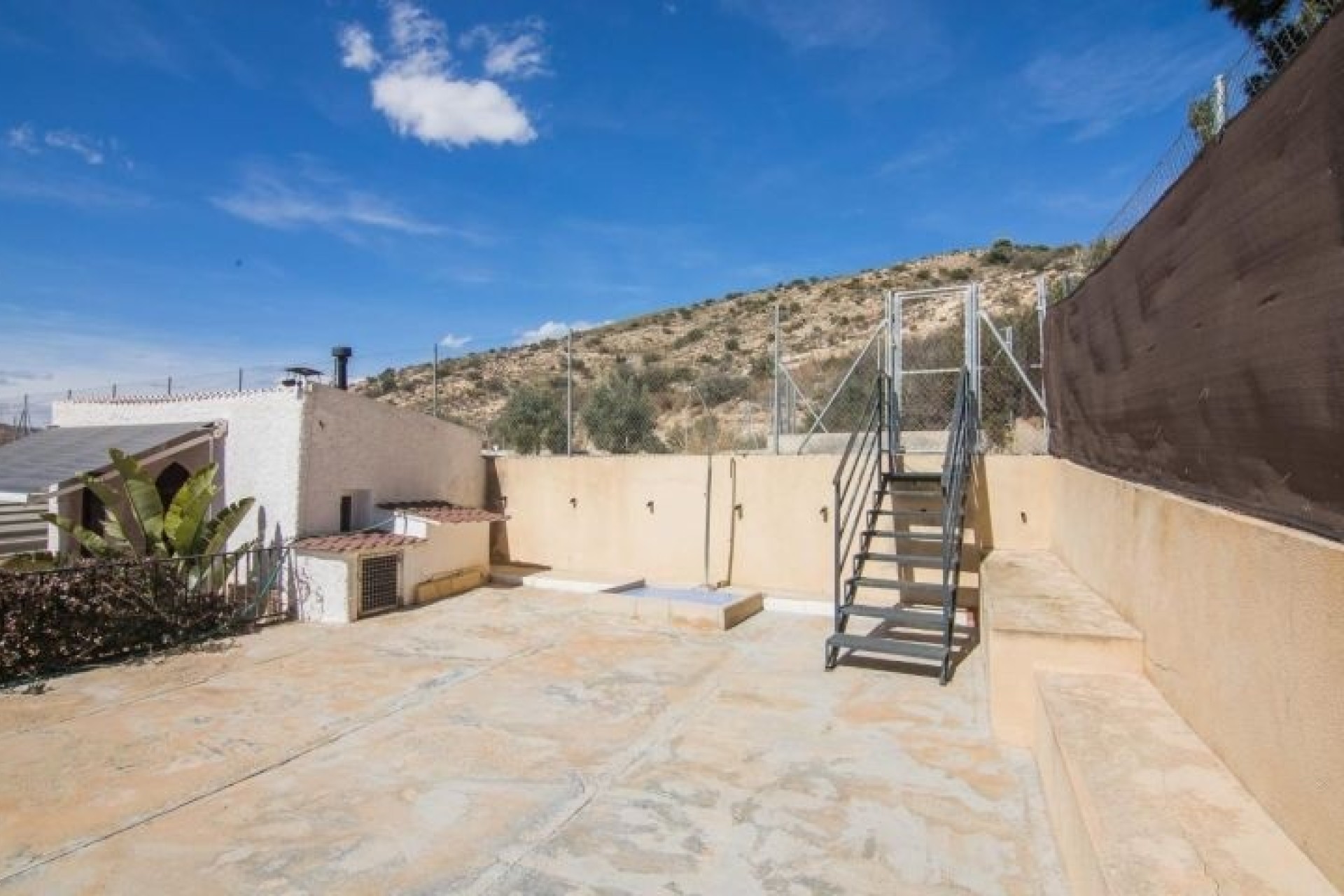 Herverkoop - Vrijstaande Villa -
Elche