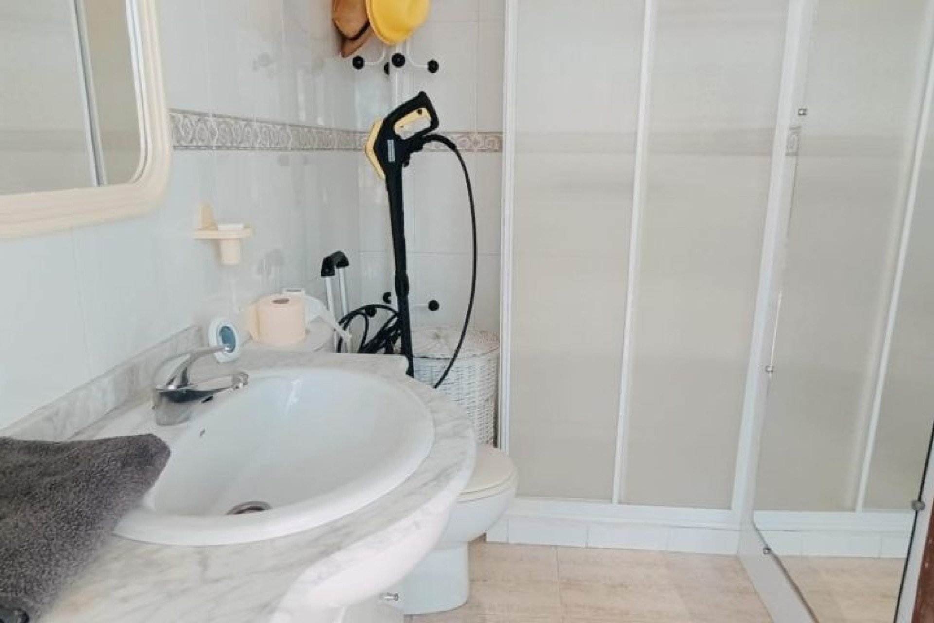 Herverkoop - Vrijstaande Villa -
Elche