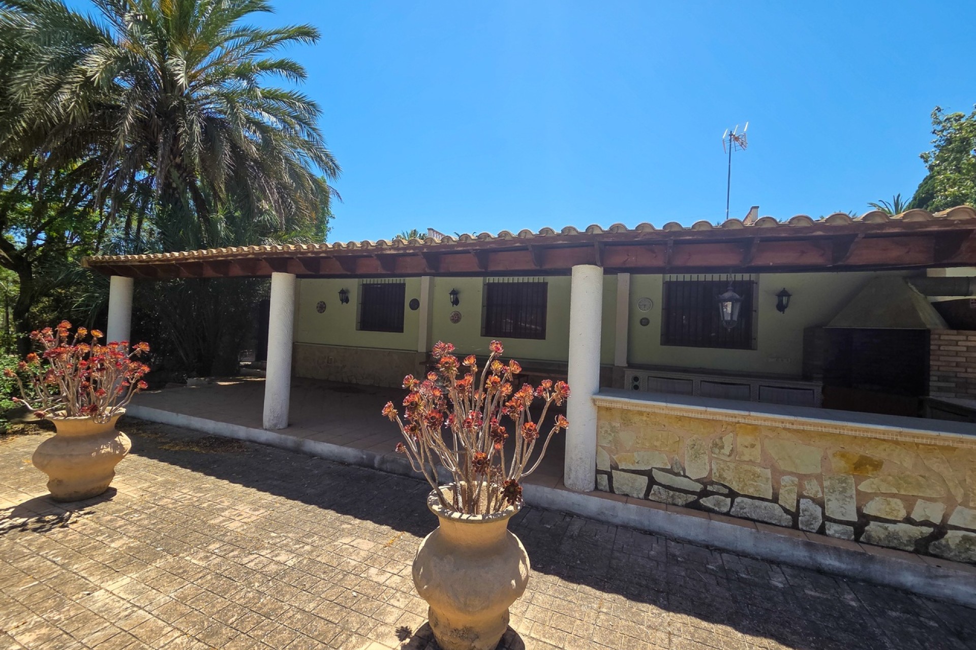 Herverkoop - Vrijstaande Villa -
Elche