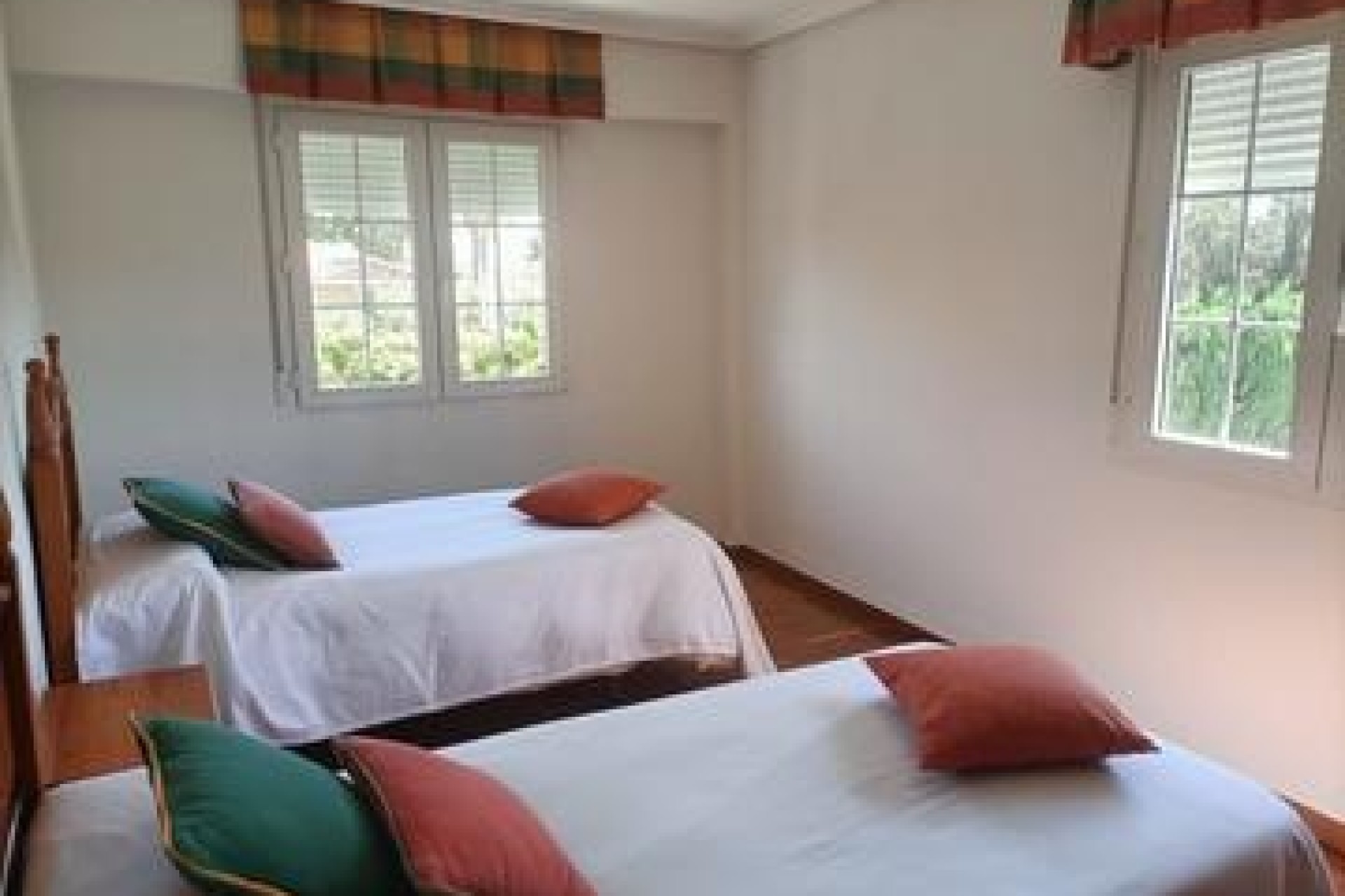 Herverkoop - Vrijstaande Villa -
Elche