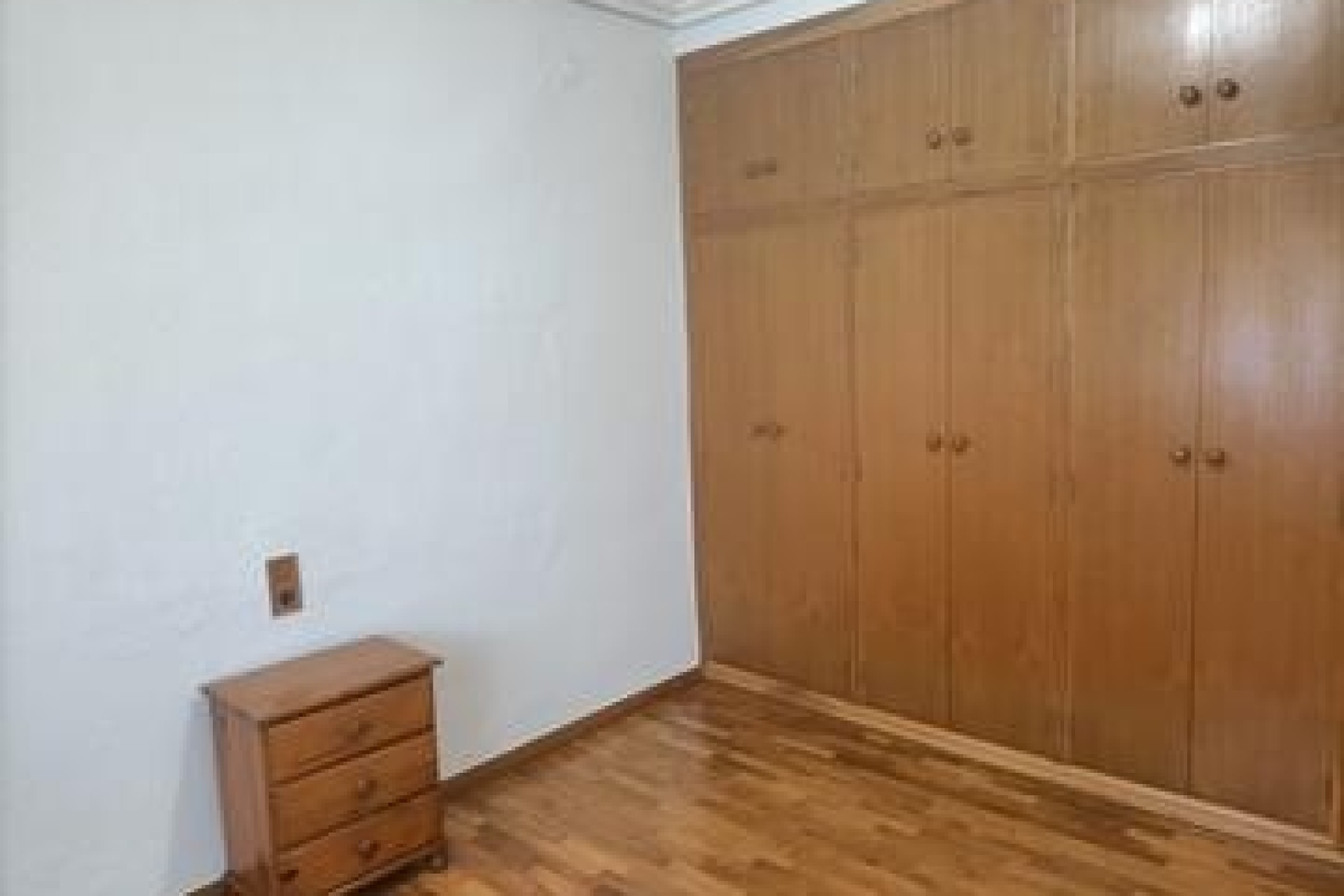 Herverkoop - Vrijstaande Villa -
Elche