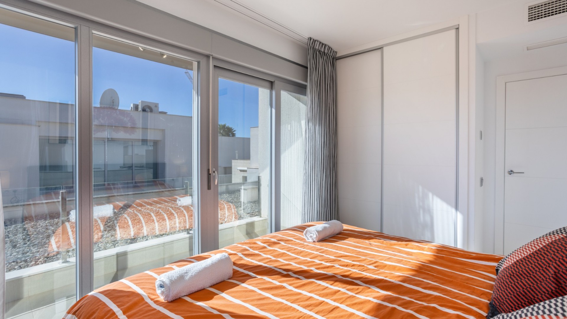 Herverkoop - Vrijstaande Villa -
Entre Naranjos - Vistabella Golf - Entre Naranjos - Vistabella