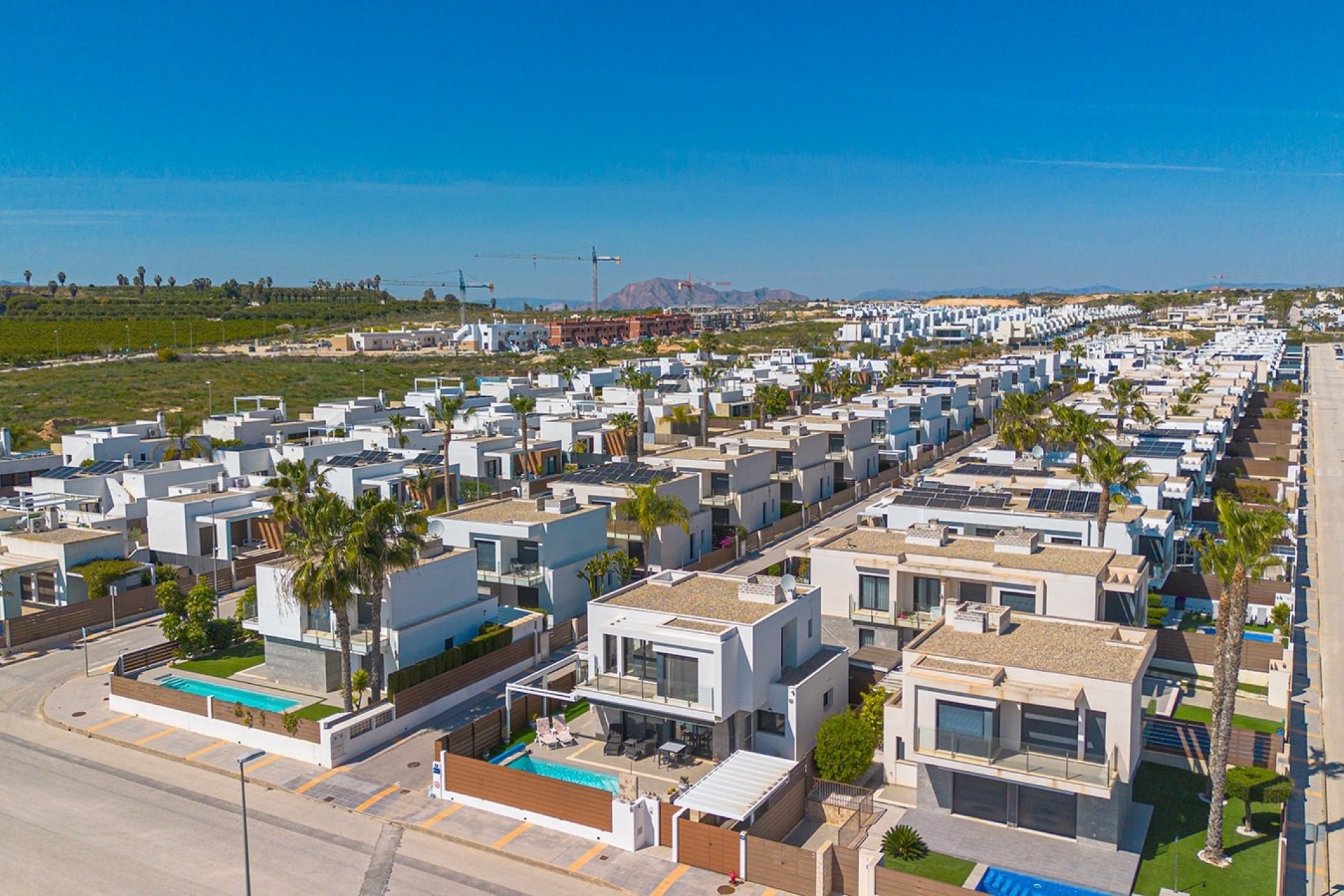 Herverkoop - Vrijstaande Villa -
Entre Naranjos - Vistabella Golf - Vistabella Golf