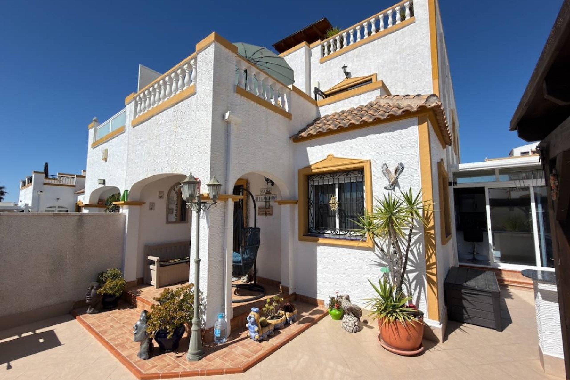 Herverkoop - Vrijstaande Villa -
Entre Naranjos - Vistabella Golf - Vistabella