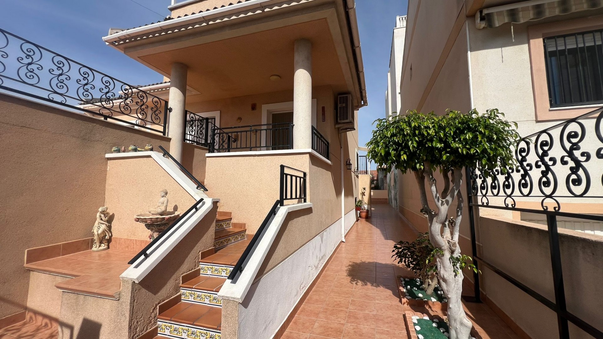 Herverkoop - Vrijstaande Villa -
Formentera del Segura - 0