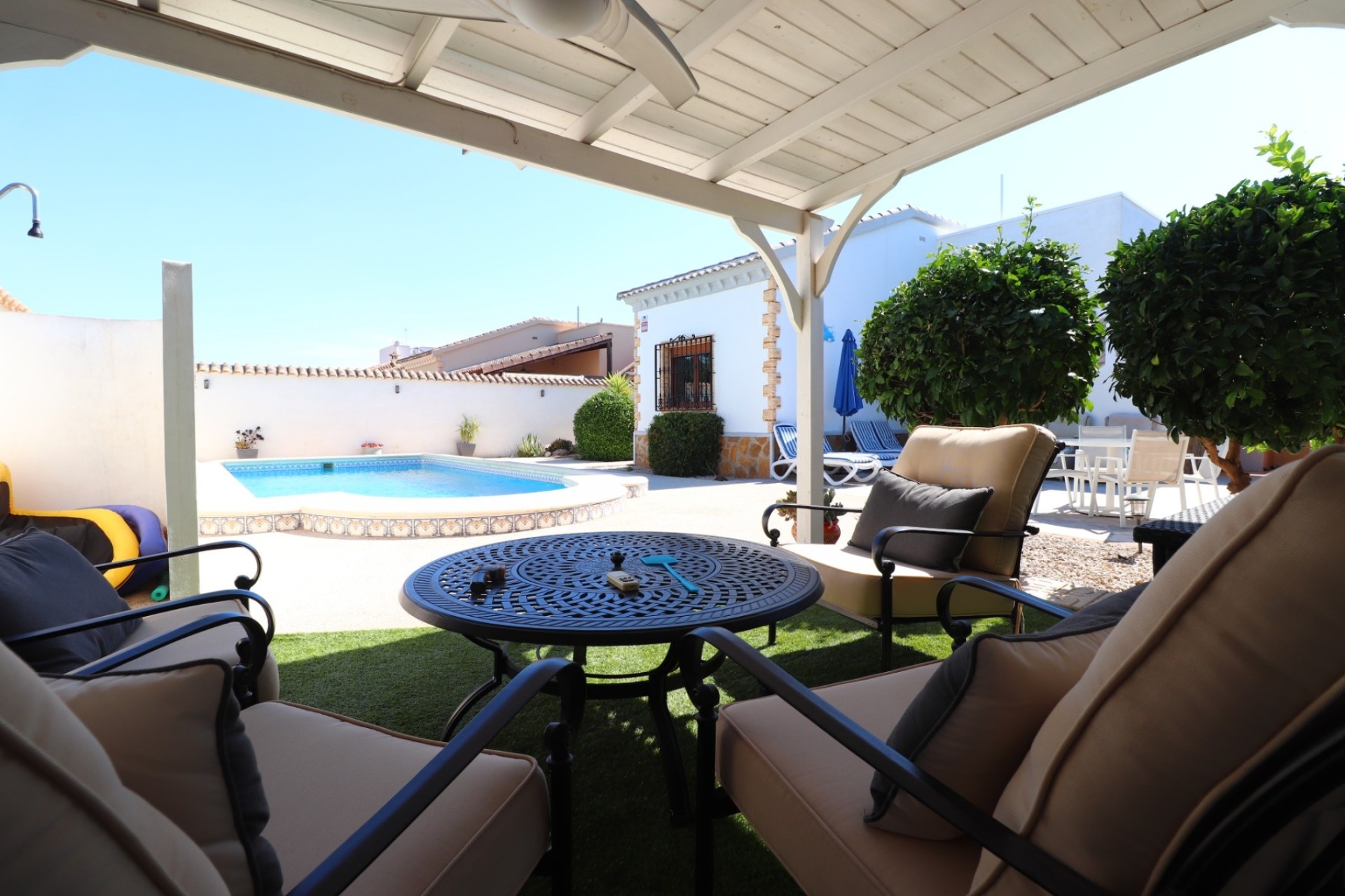 Herverkoop - Vrijstaande villa -
Formentera del Segura - Fincas de La Vega