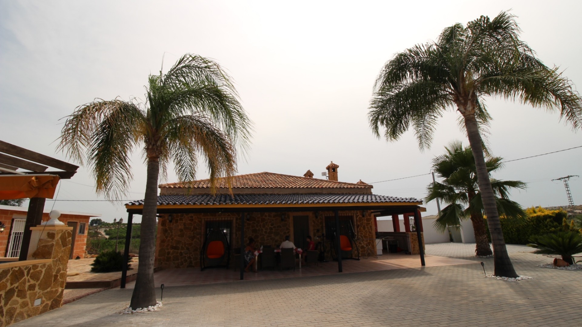 Herverkoop - Vrijstaande Villa -
Fortuna