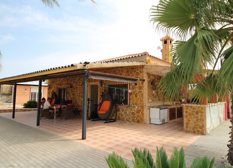 Herverkoop - Vrijstaande Villa -
Fortuna