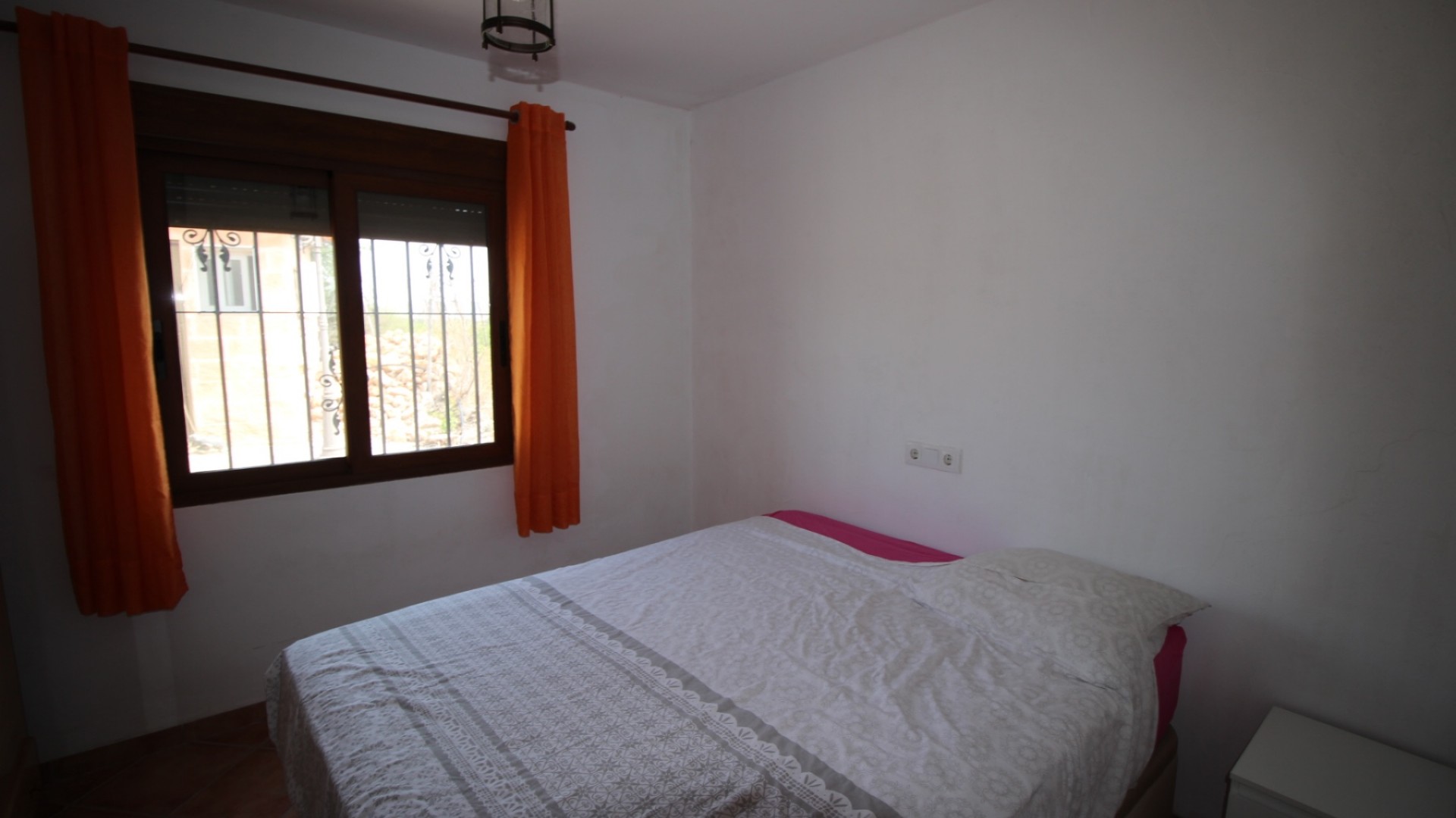 Herverkoop - Vrijstaande Villa -
Fortuna