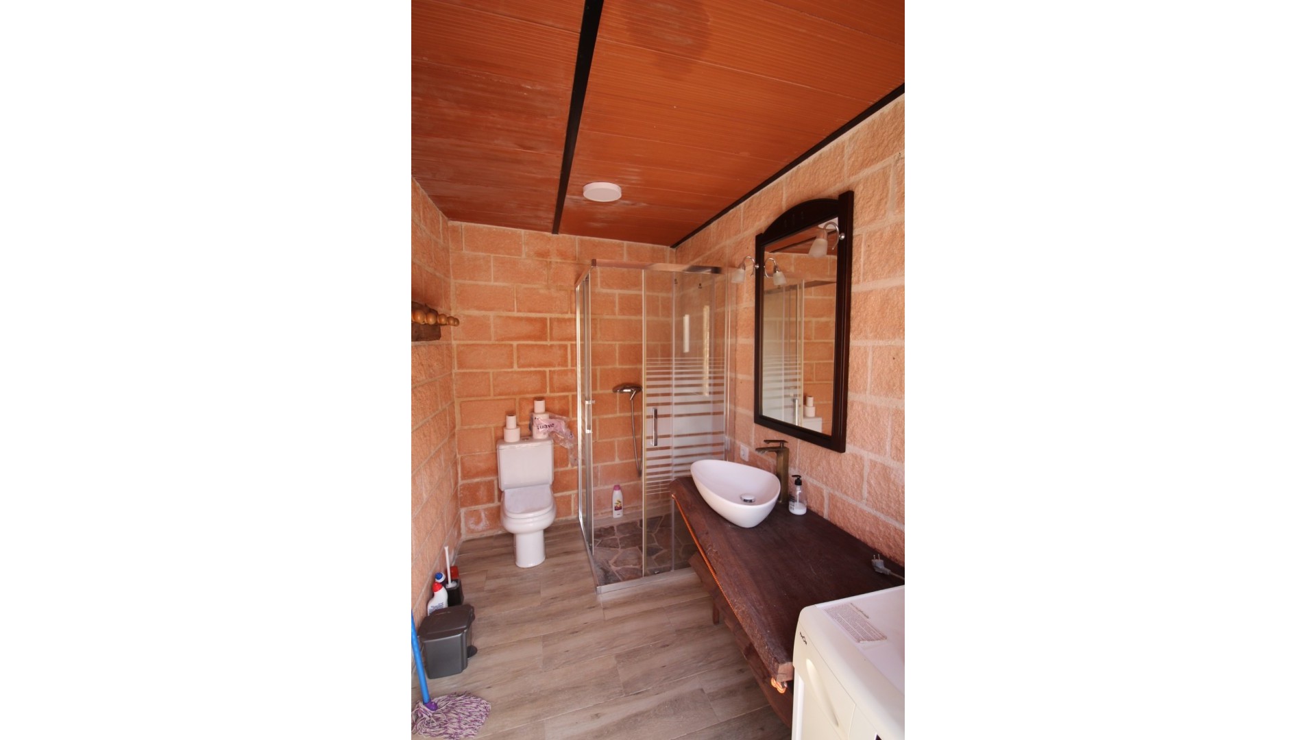 Herverkoop - Vrijstaande Villa -
Fortuna