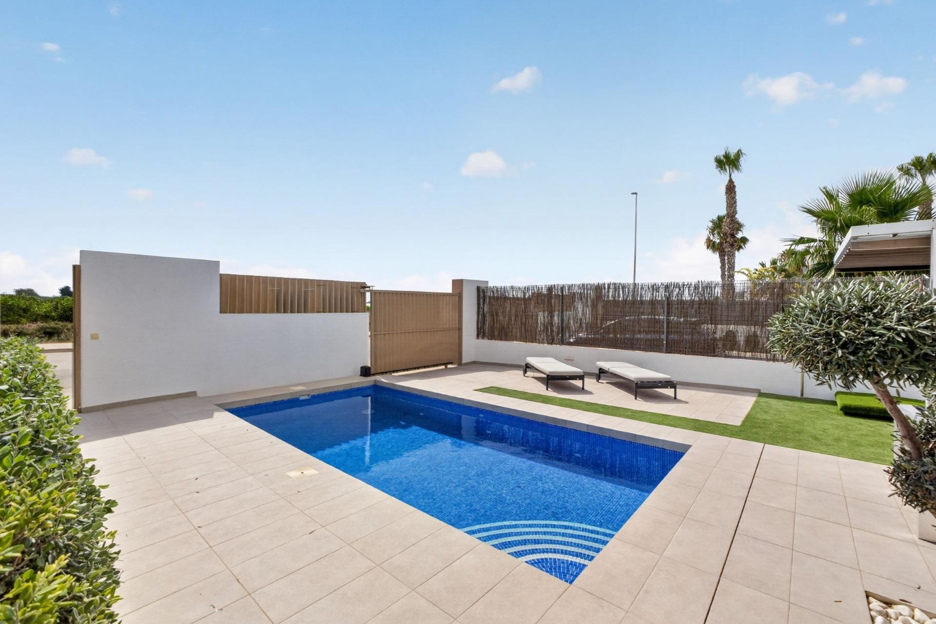 Herverkoop - Vrijstaande Villa -
Guardamar del Segura - El Raso