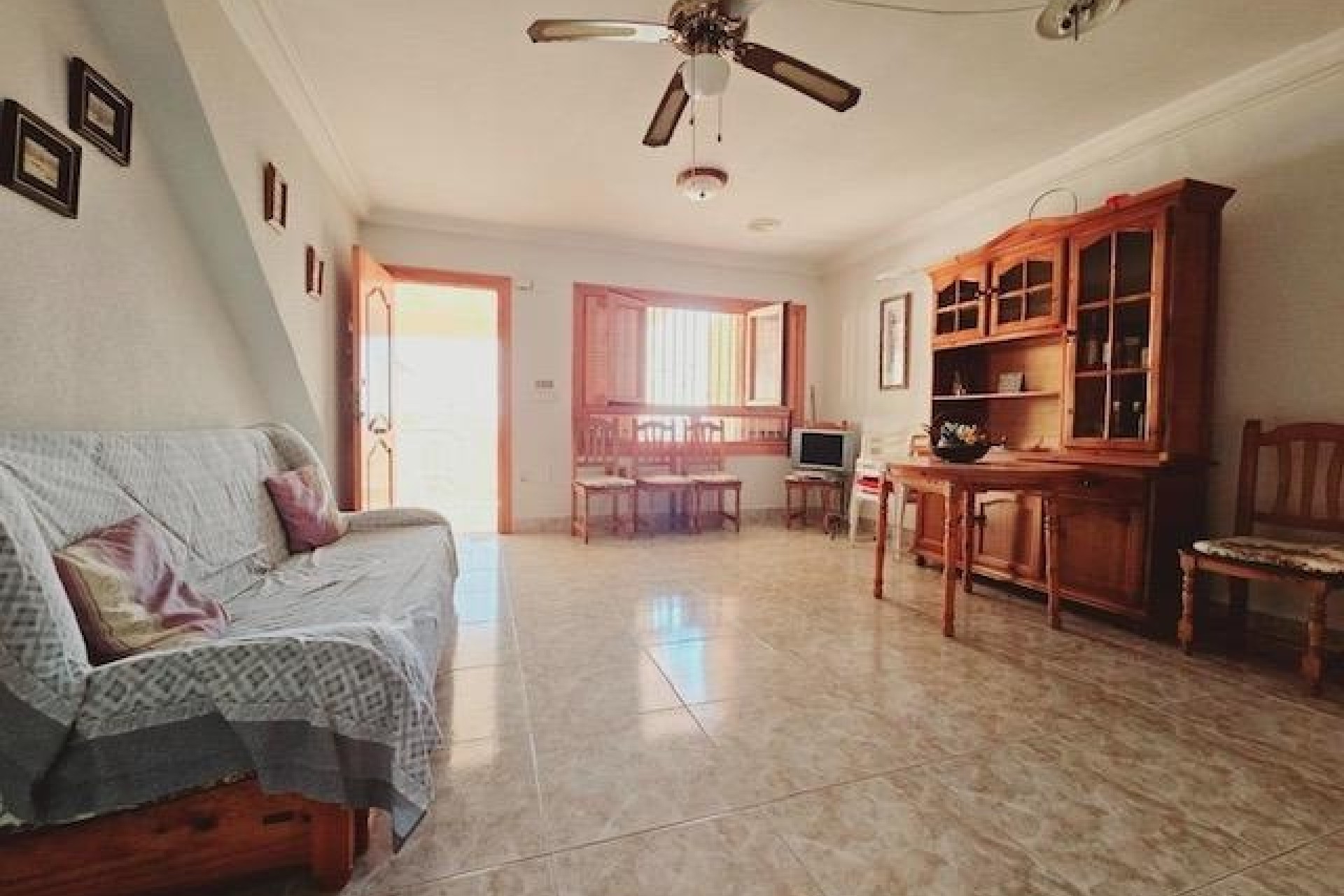 Herverkoop - Vrijstaande Villa -
Guardamar del Segura - Guarmar Del Segura
