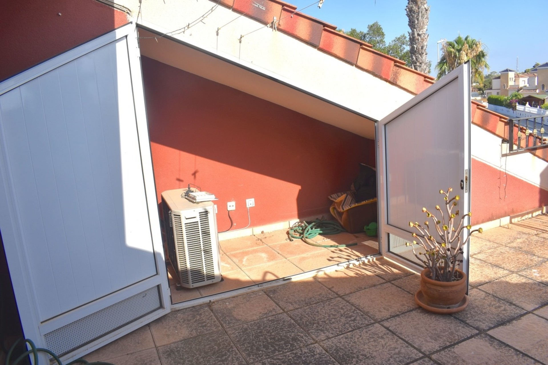 Herverkoop - Vrijstaande Villa -
Guardamar del Segura