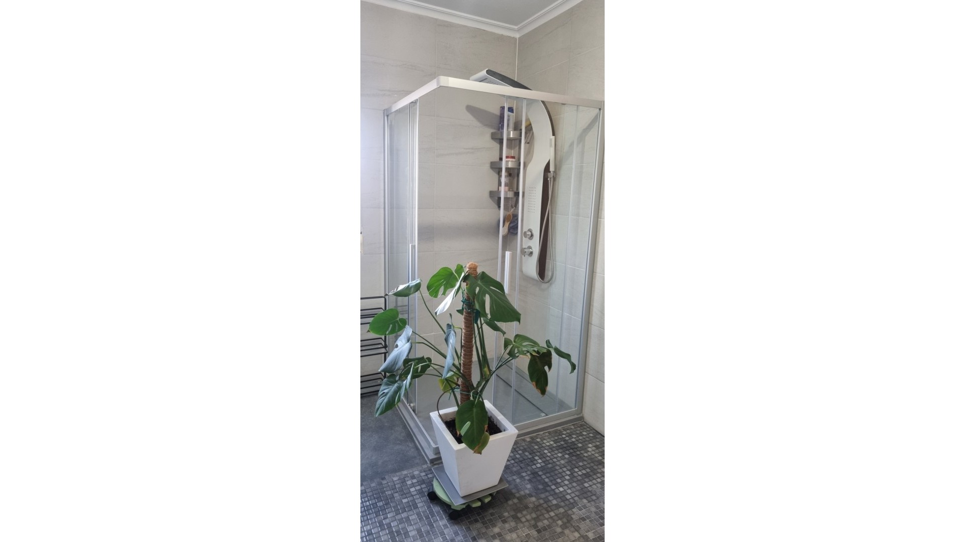 Herverkoop - Vrijstaande Villa -
Hondón de los Fráiles