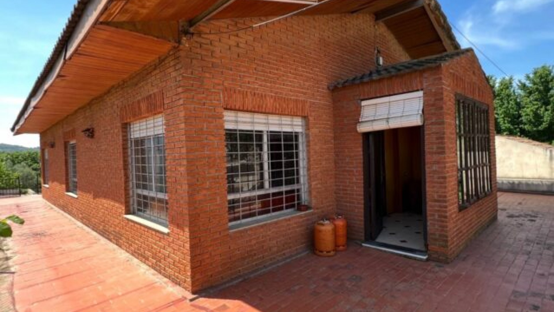 Herverkoop - Vrijstaande Villa -
Hondón de los Fráiles