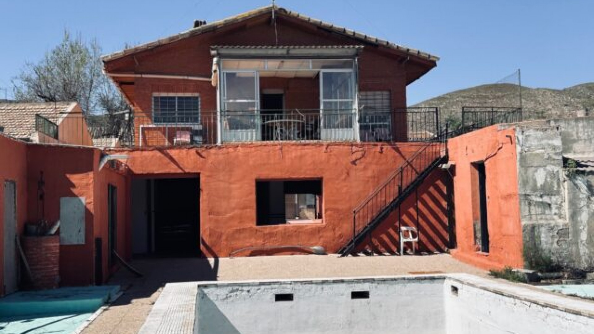 Herverkoop - Vrijstaande Villa -
Hondón de los Fráiles