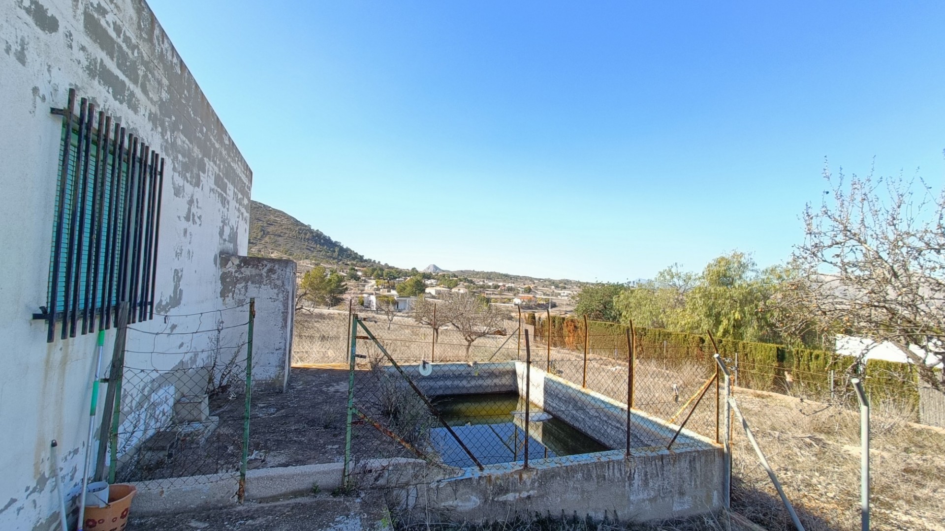 Herverkoop - Vrijstaande Villa -
Hondón de los Fráiles