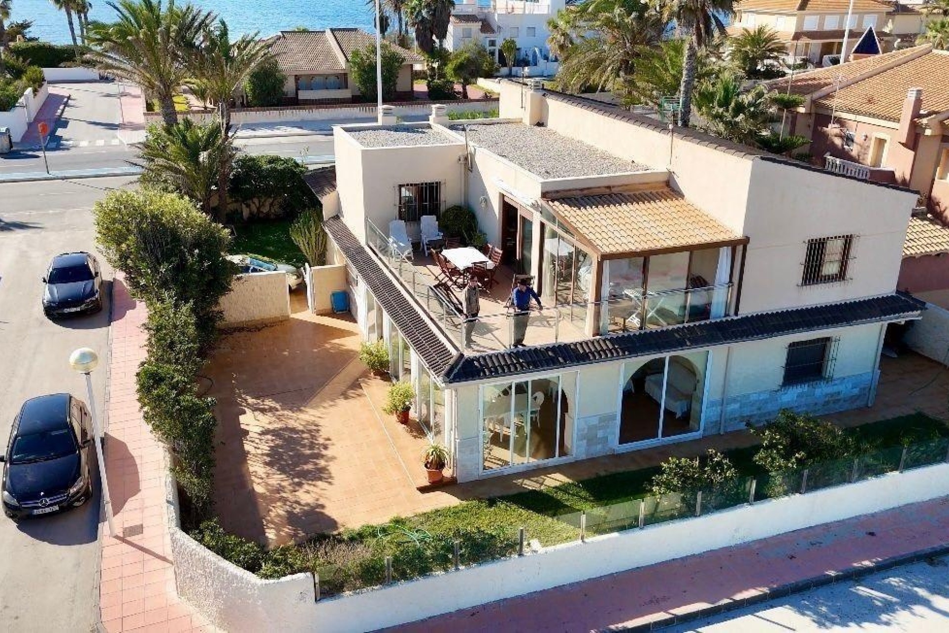 Herverkoop - Vrijstaande villa -
La Manga del Mar Menor - La Manga