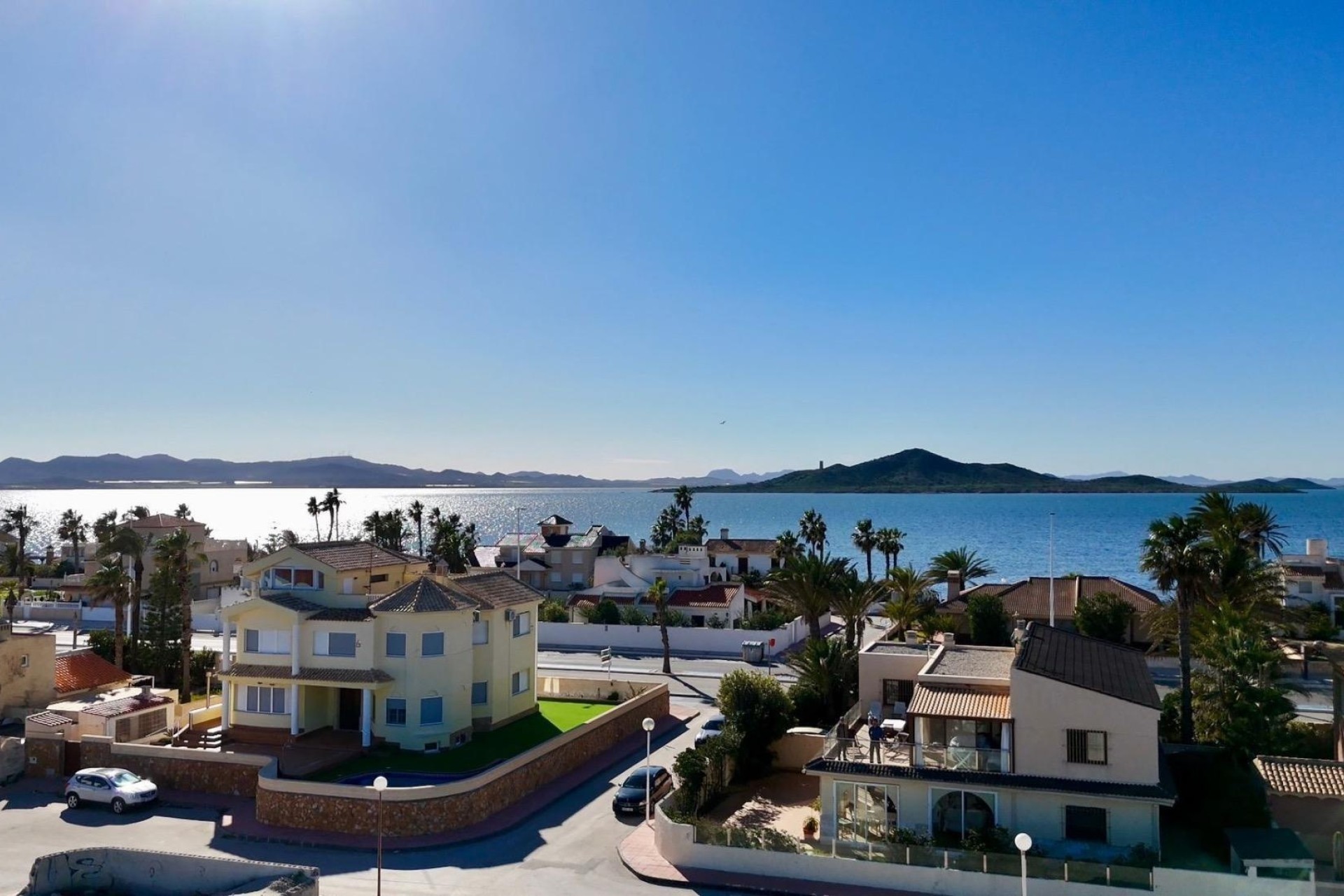 Herverkoop - Vrijstaande villa -
La Manga del Mar Menor - La Manga