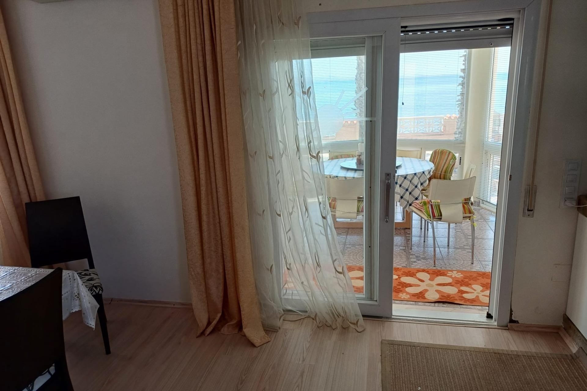 Herverkoop - Vrijstaande Villa -
La Manga del Mar Menor - VENEZIOLA