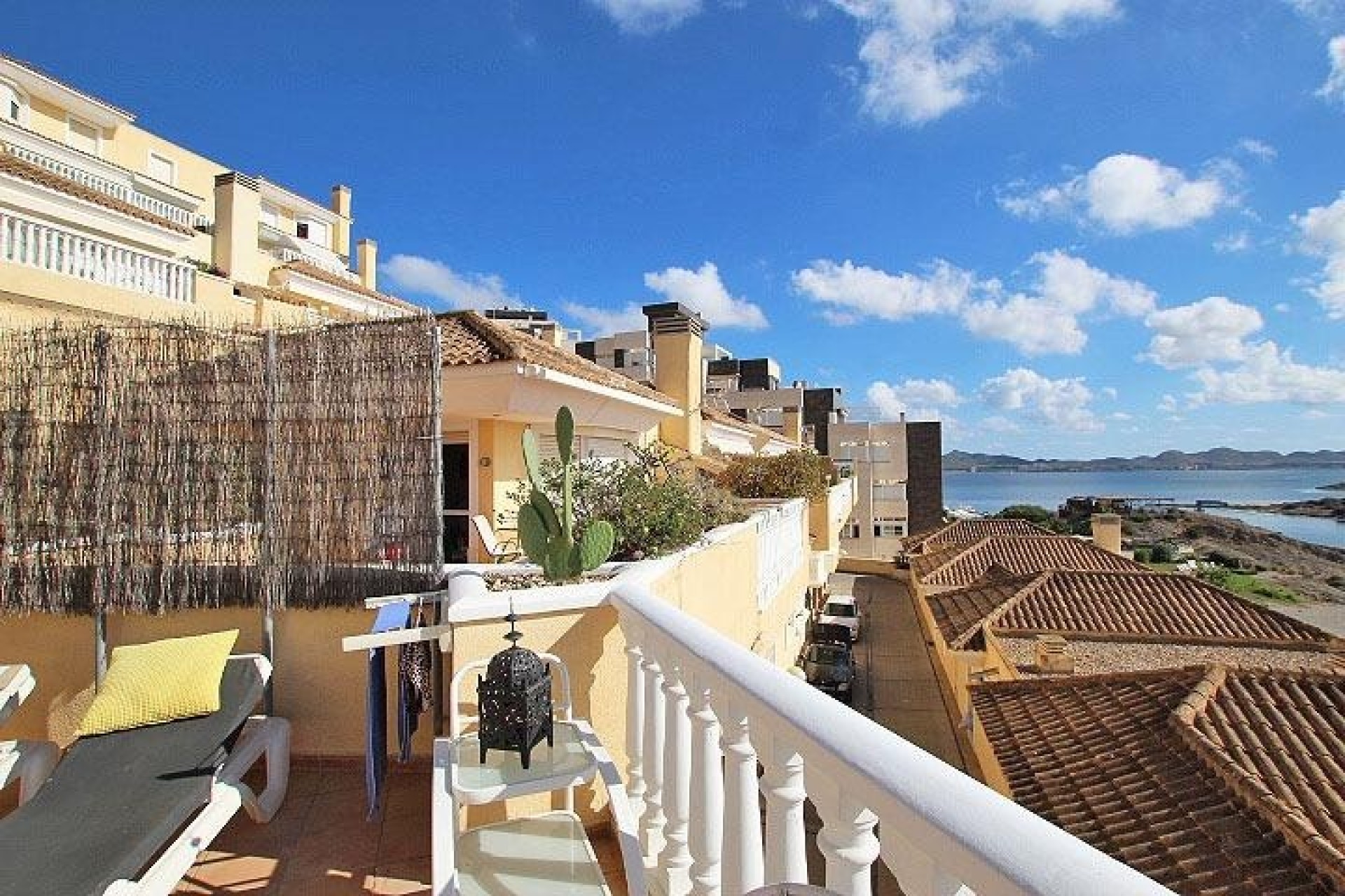 Herverkoop - Vrijstaande Villa -
La Manga del Mar Menor - Villa Romana
