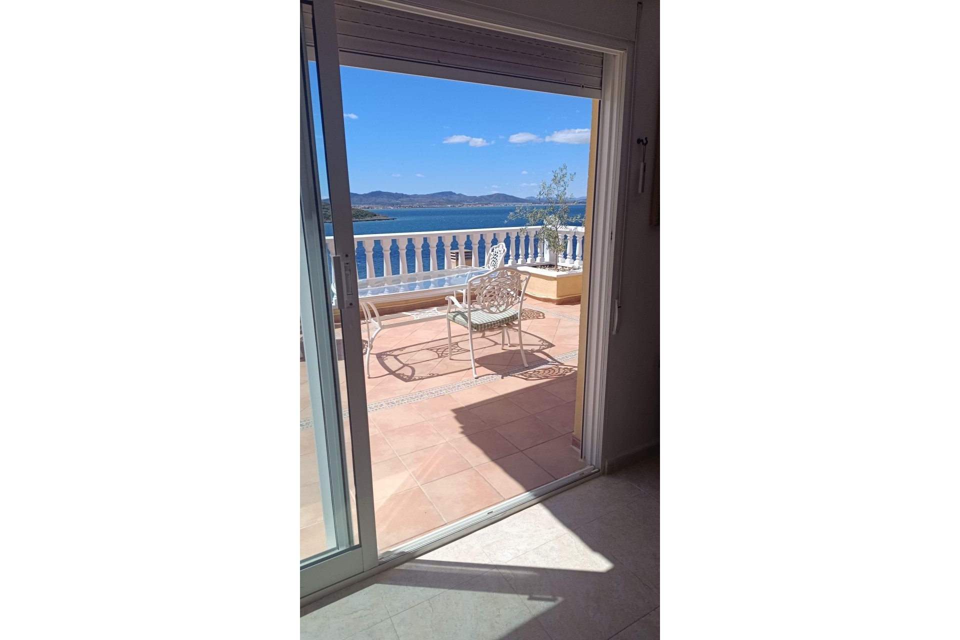 Herverkoop - Vrijstaande Villa -
La Manga del Mar Menor - Villa Romana