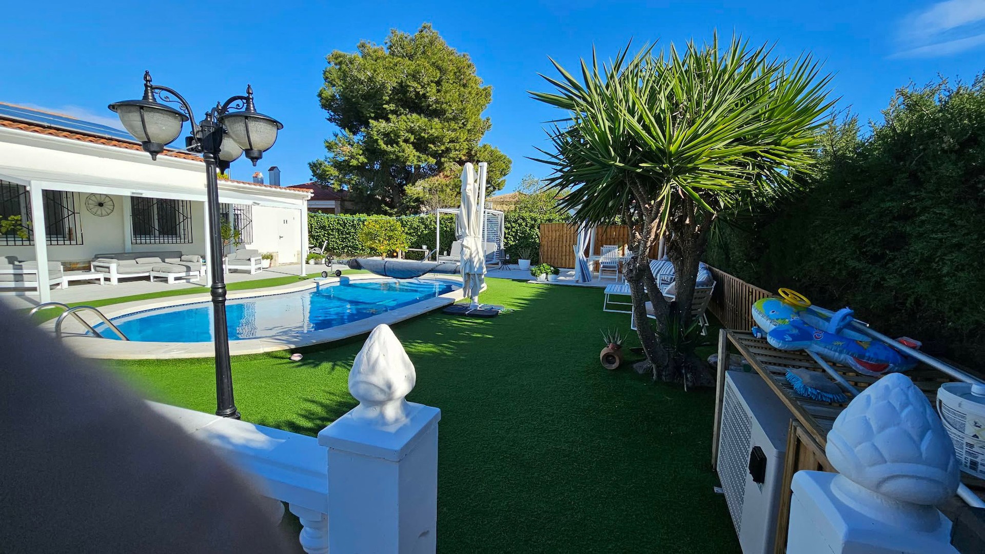 Herverkoop - Vrijstaande Villa -
La Marina