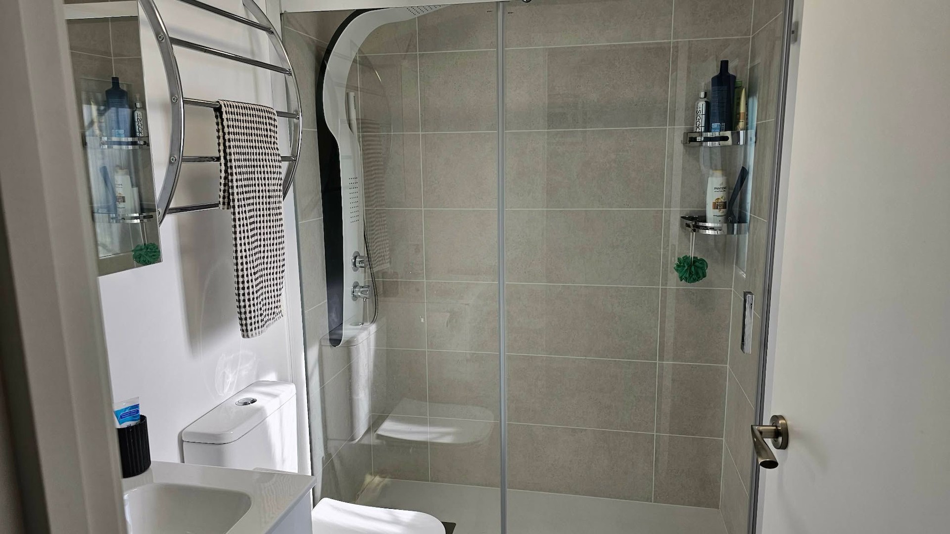 Herverkoop - Vrijstaande Villa -
La Marina