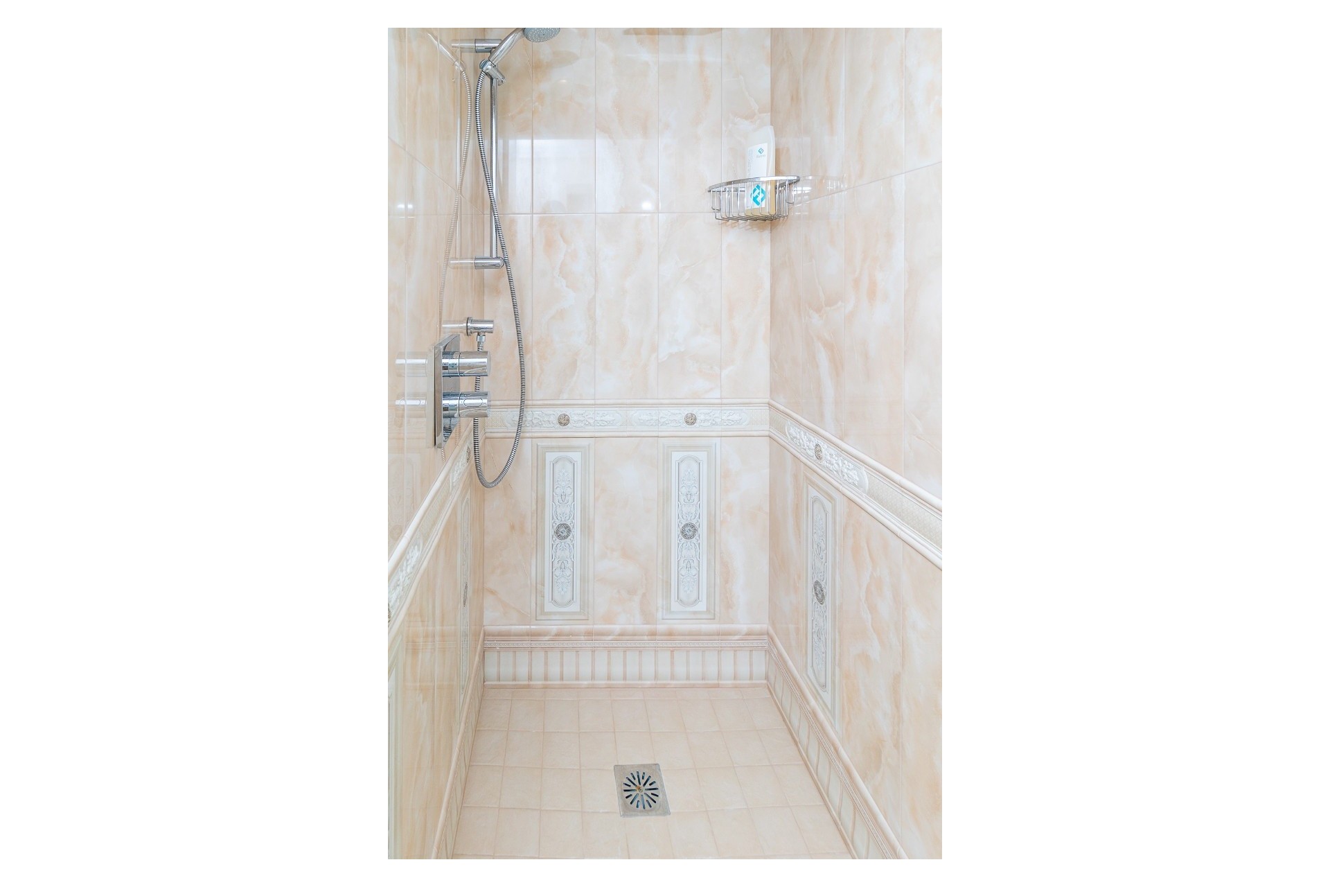 Herverkoop - Vrijstaande Villa -
La Mata