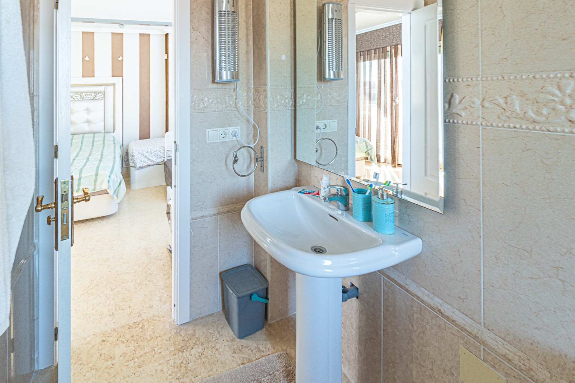 Herverkoop - Vrijstaande Villa -
La Mata