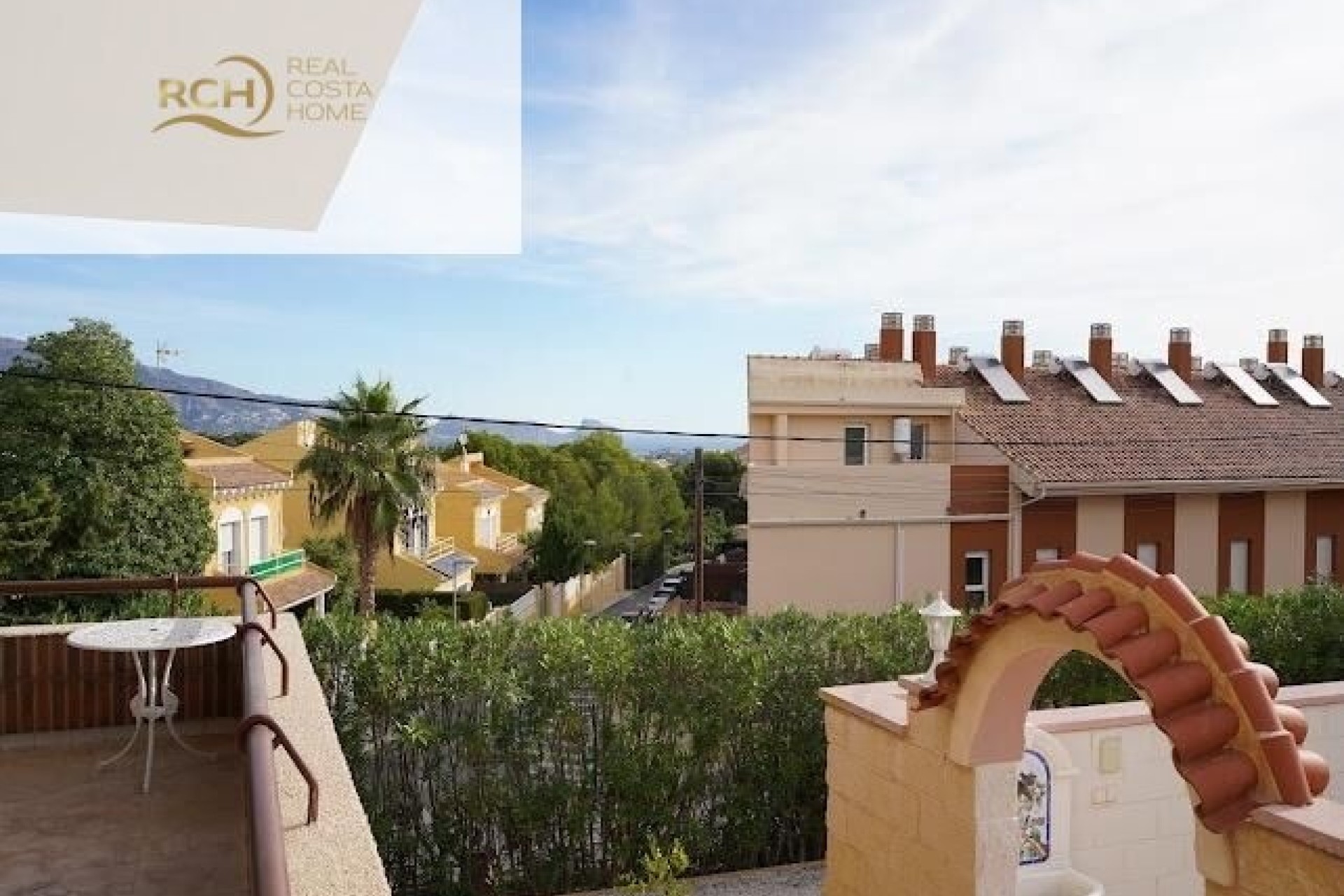 Herverkoop - Vrijstaande Villa -
La Nucía - Montebello - Nou Espai