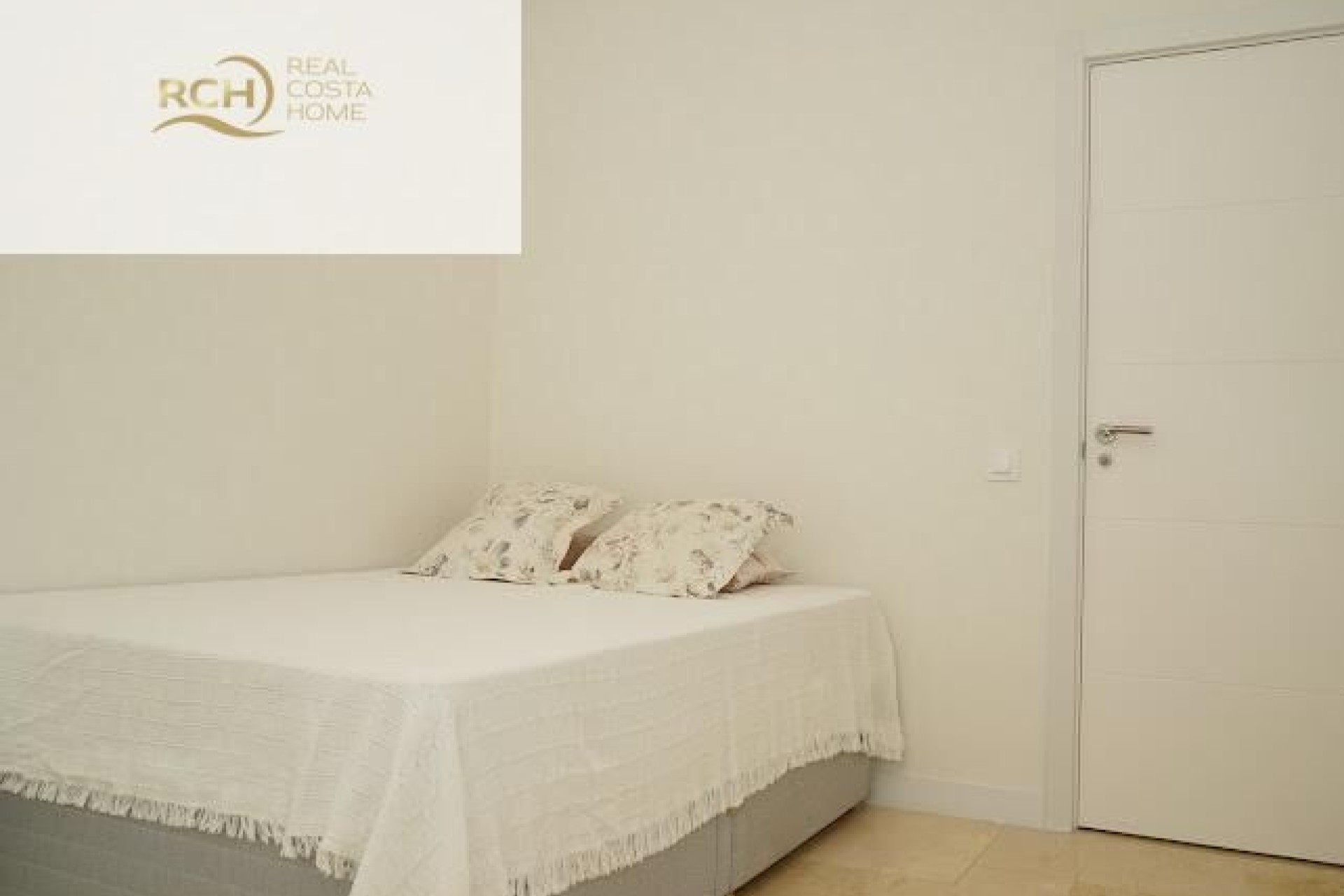 Herverkoop - Vrijstaande Villa -
La Nucía - Montebello - Nou Espai