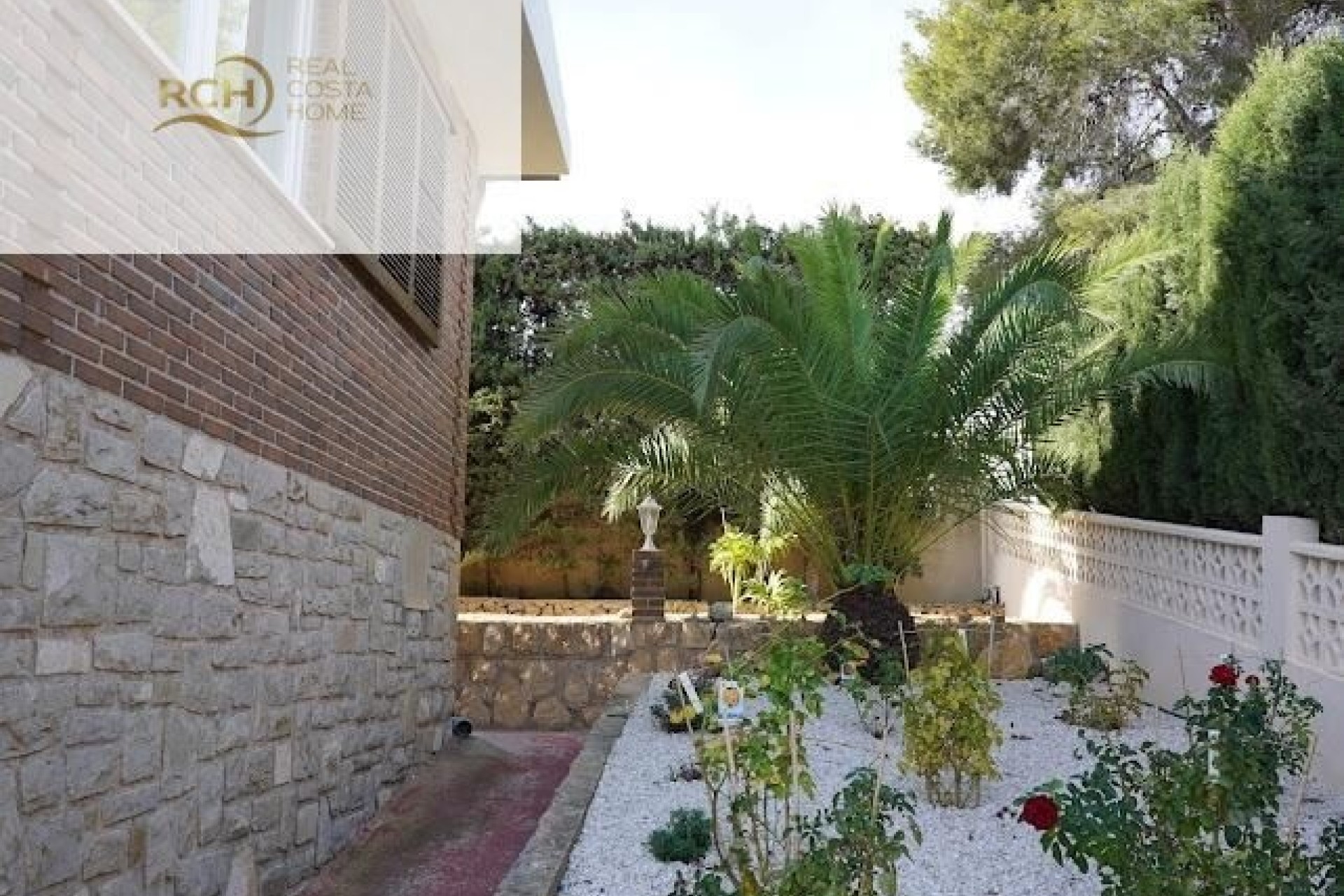 Herverkoop - Vrijstaande villa -
La Nucía - Montebello - Nou Espai