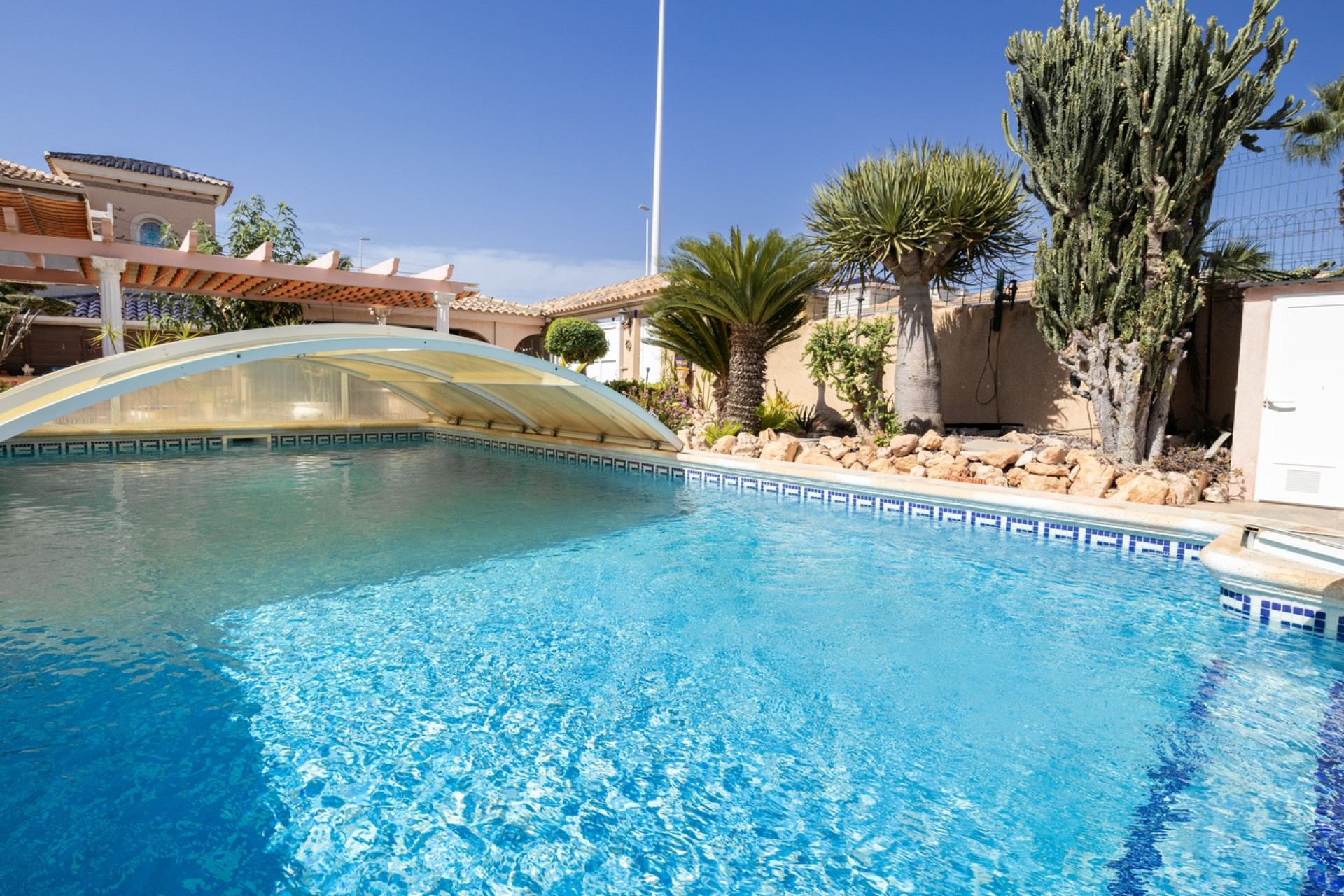 Herverkoop - Vrijstaande Villa -
La Regia - Costa Blanca