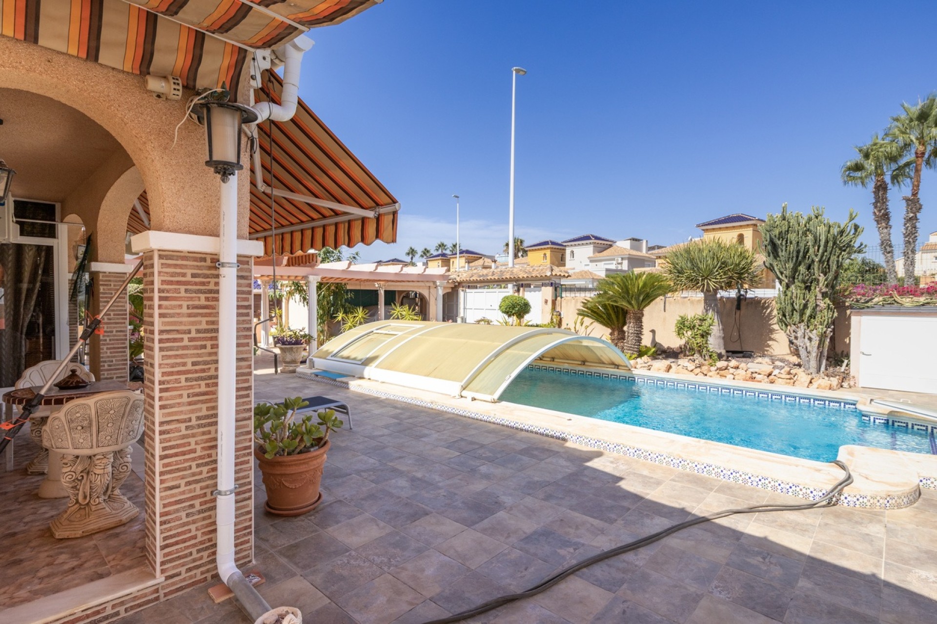 Herverkoop - Vrijstaande Villa -
La Regia - Costa Blanca