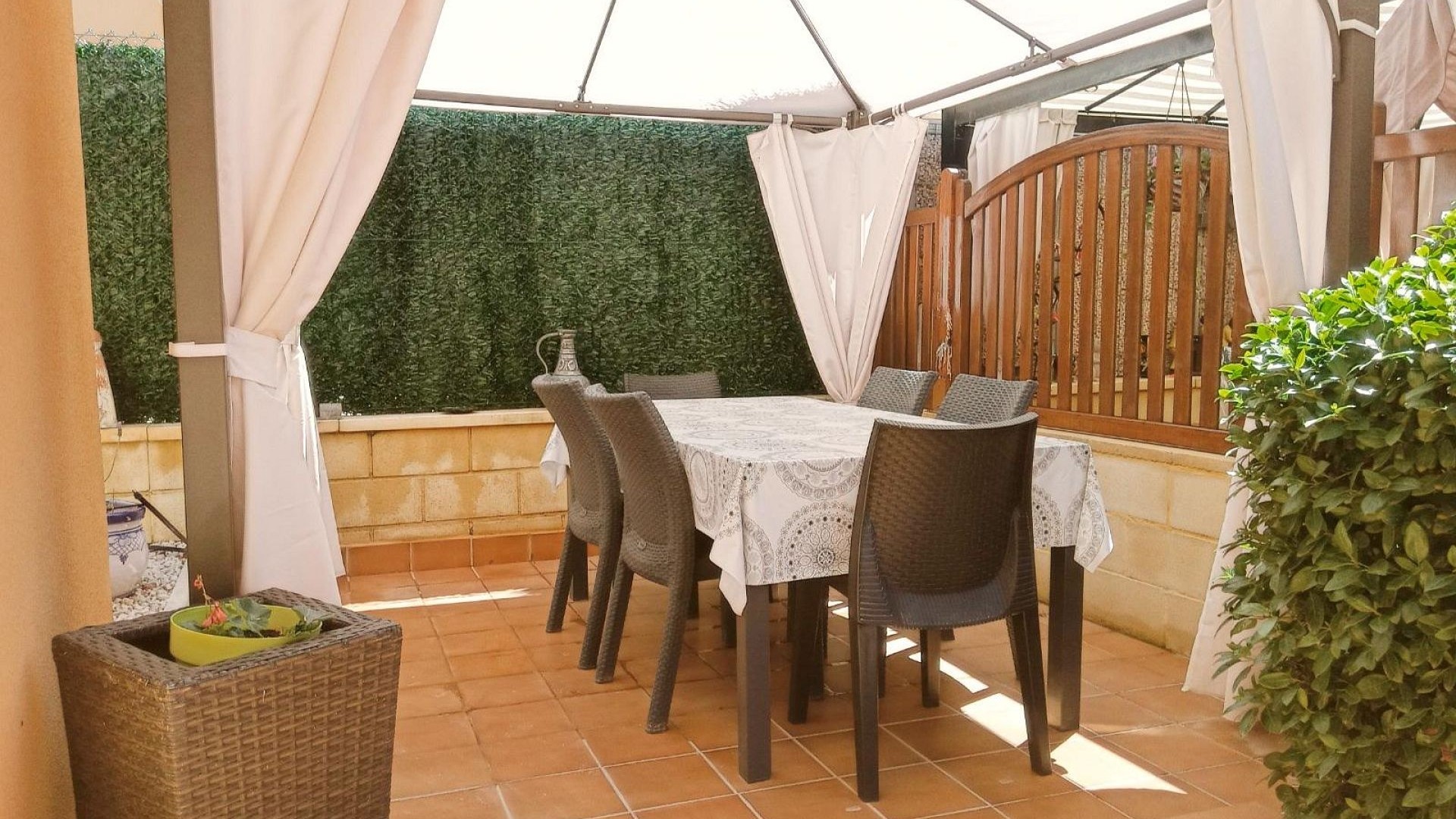 Herverkoop - Vrijstaande Villa -
La Romana