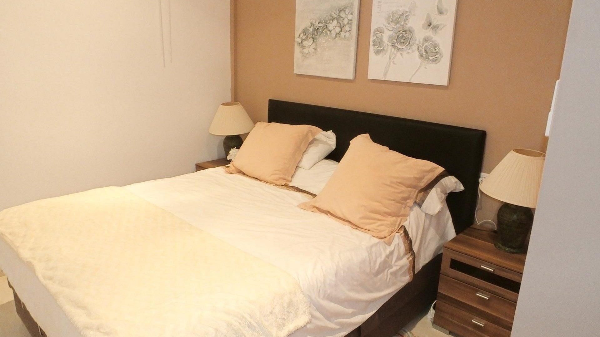 Herverkoop - Vrijstaande Villa -
La Romana