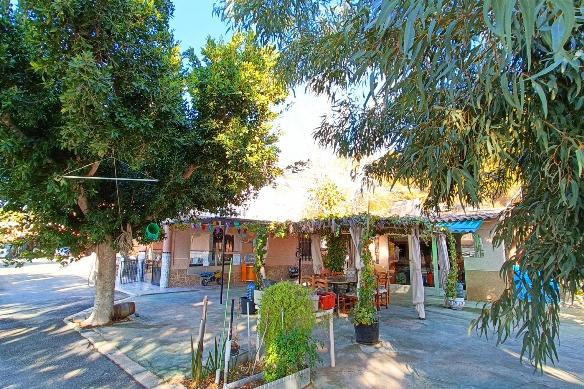 Herverkoop - Vrijstaande Villa -
La Romana