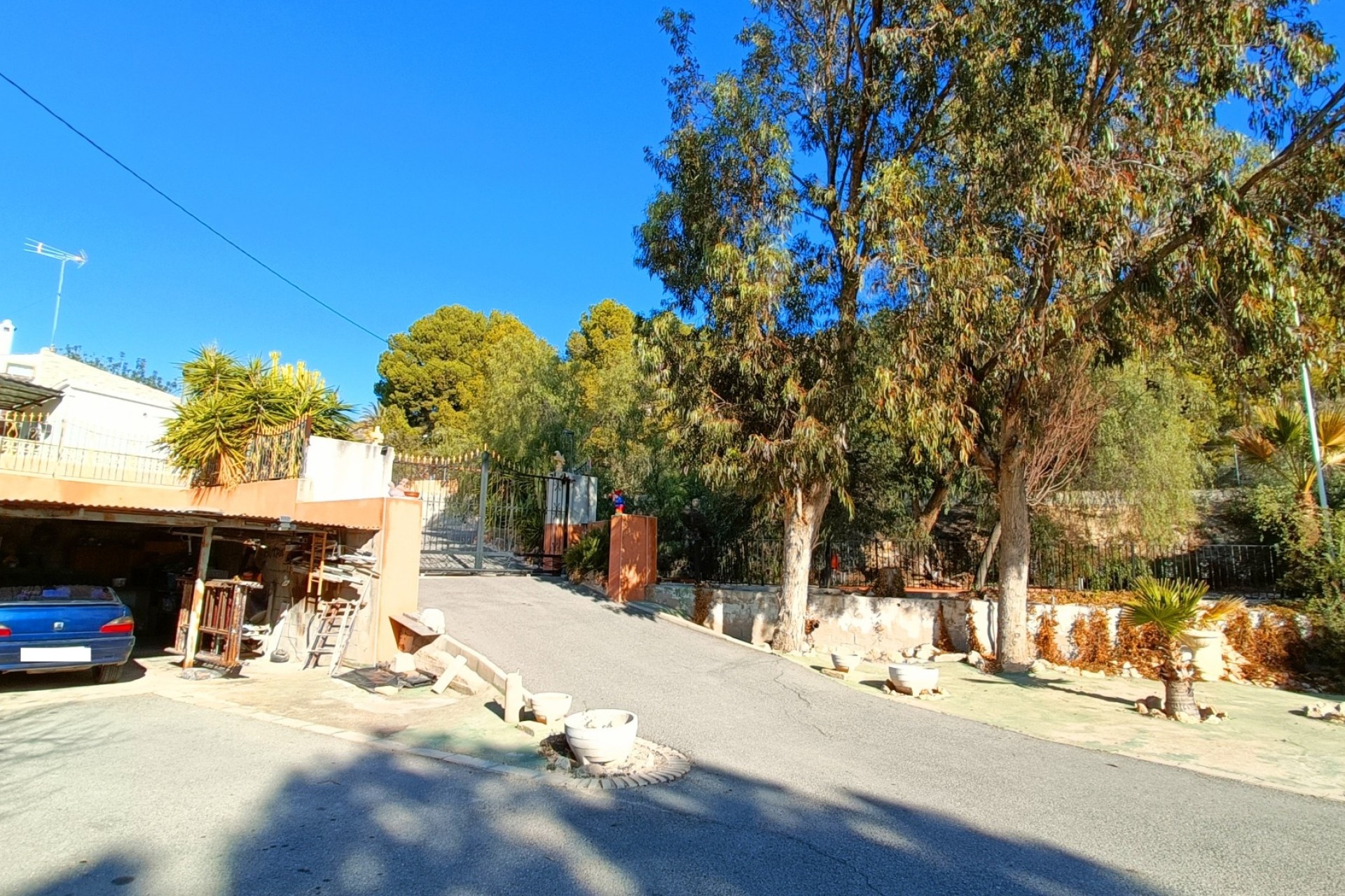 Herverkoop - Vrijstaande Villa -
La Romana