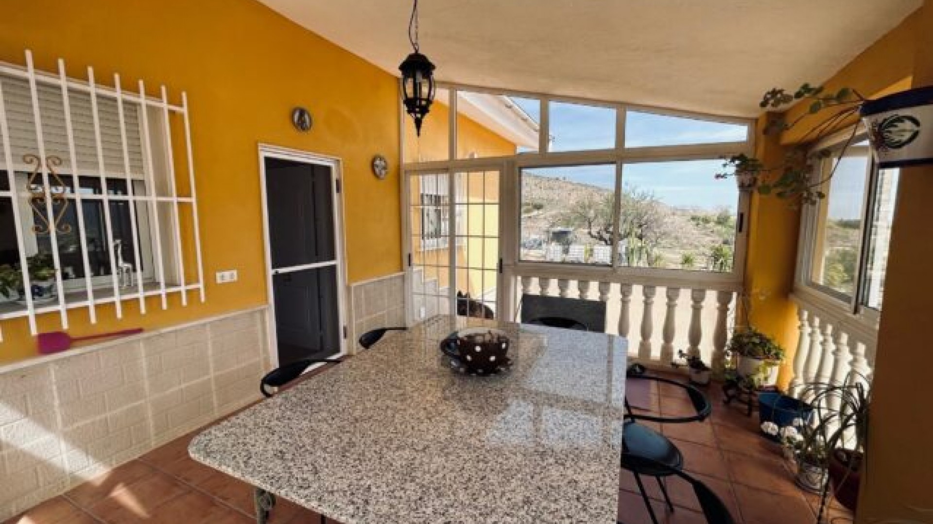 Herverkoop - Vrijstaande Villa -
La Romana