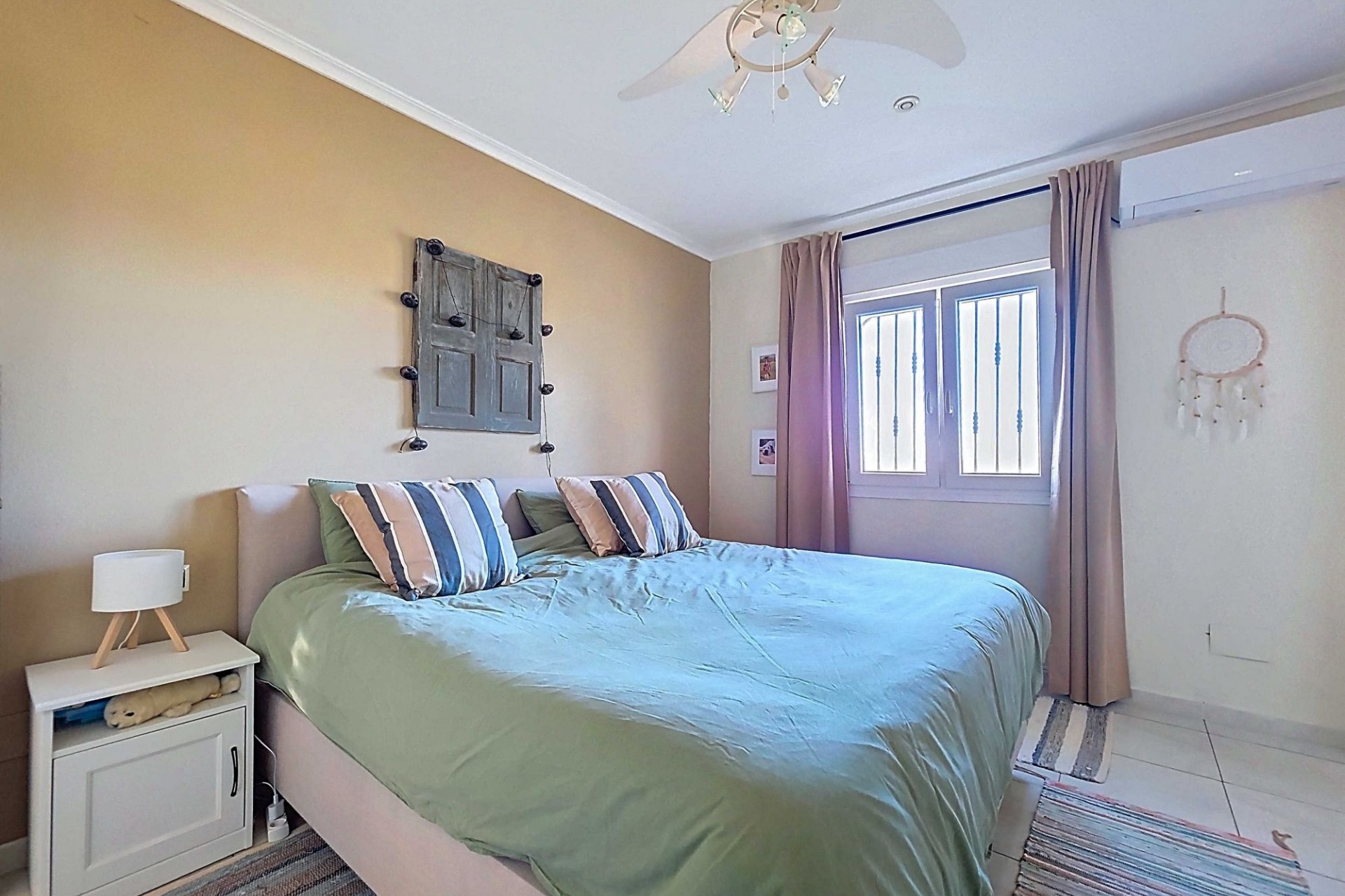 Herverkoop - Vrijstaande Villa -
La Zarza