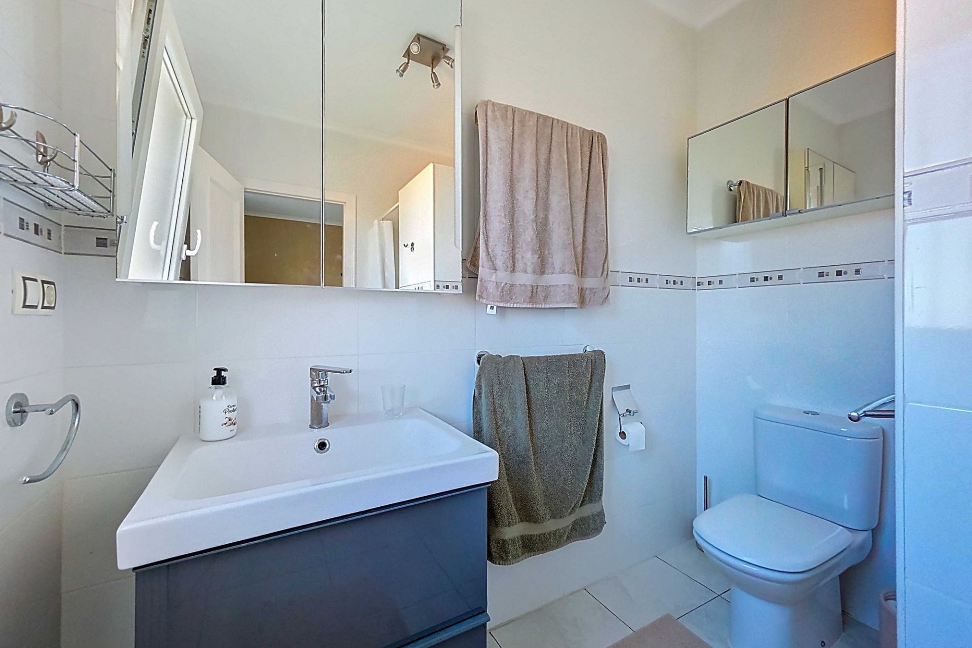 Herverkoop - Vrijstaande Villa -
La Zarza